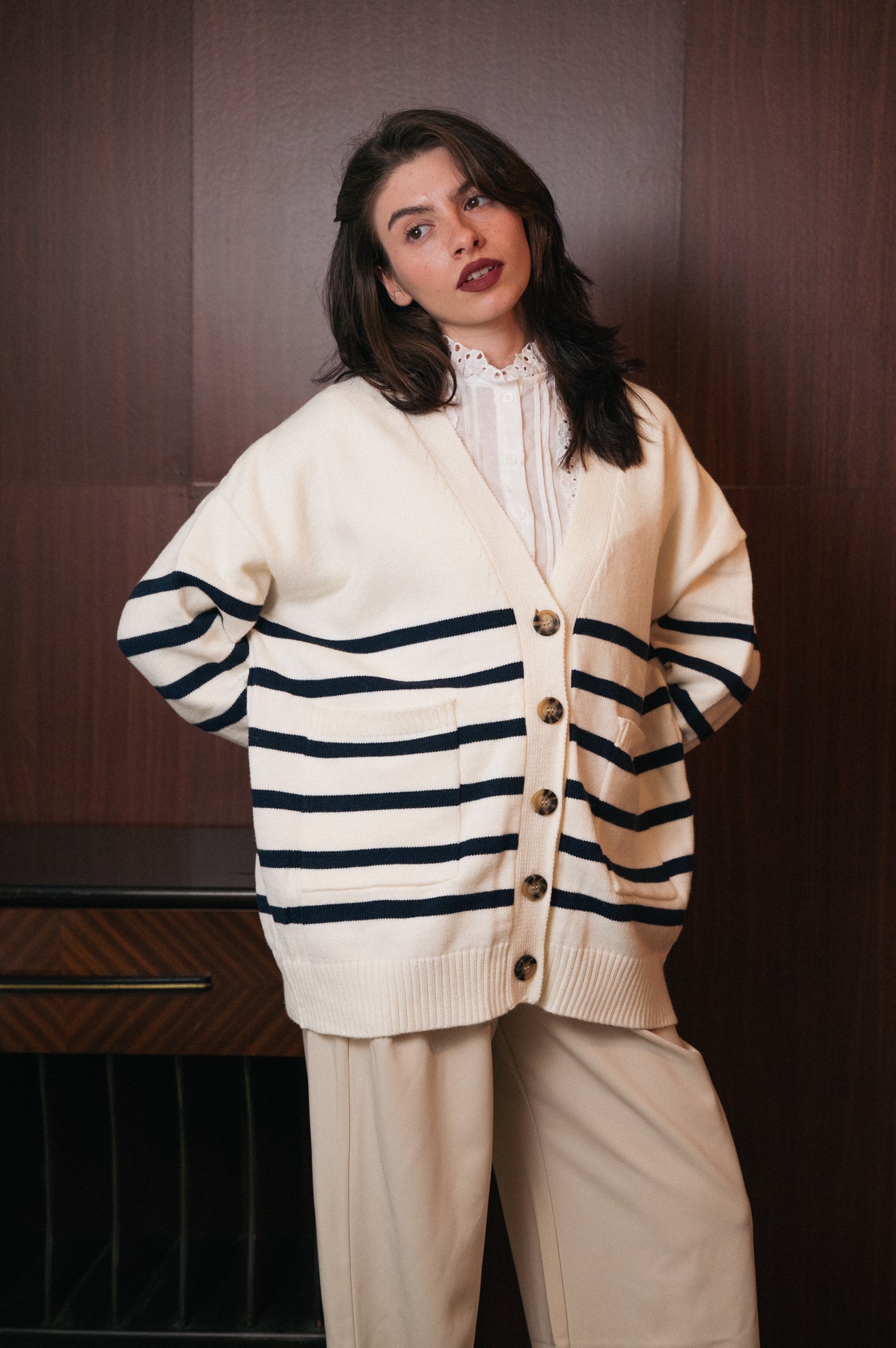 Cardigan beige motivo a righe