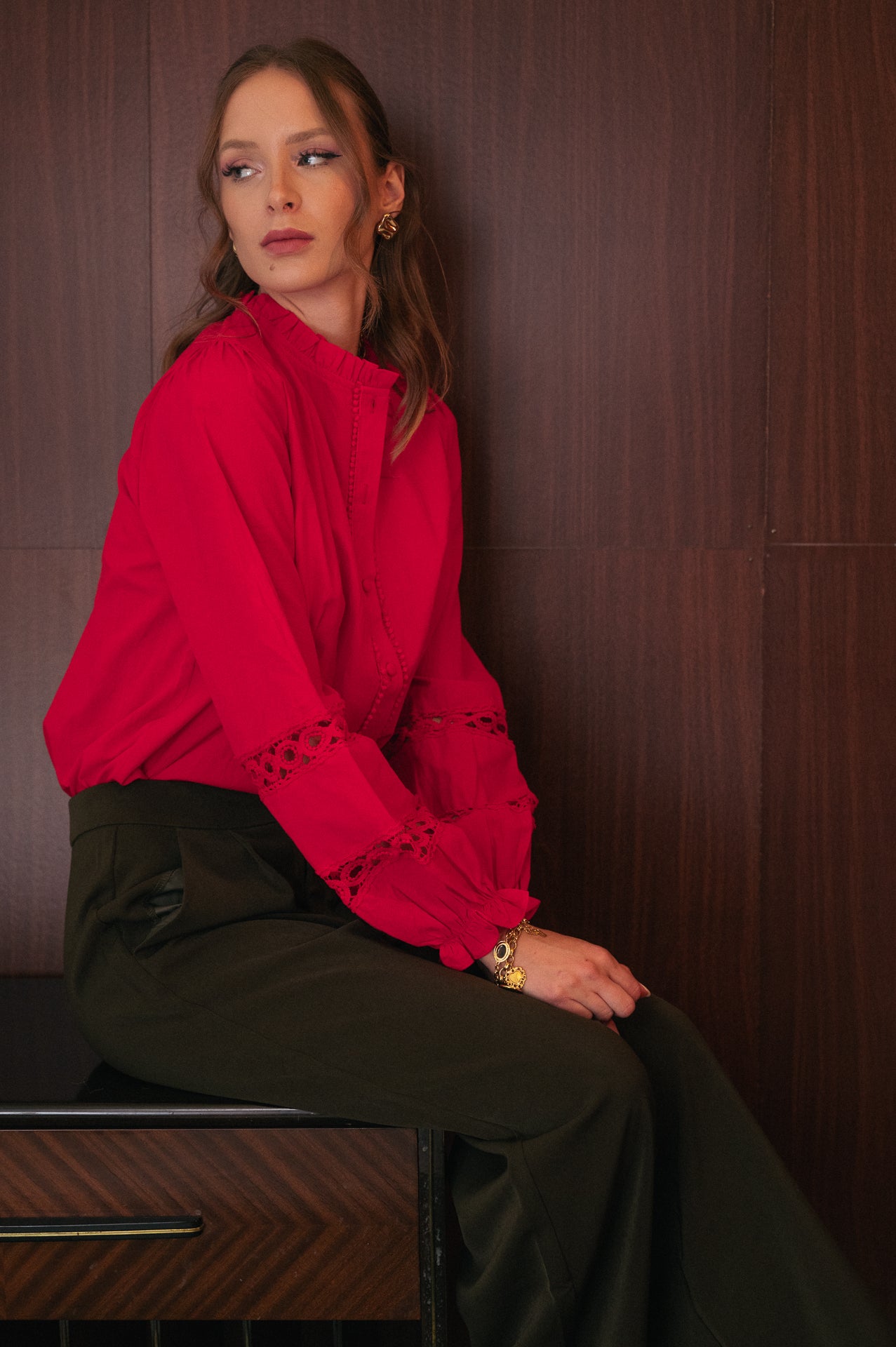 Pantaloni a Gamba Larga Verde Oliva | Pantaloni Eleganti a Pieghe