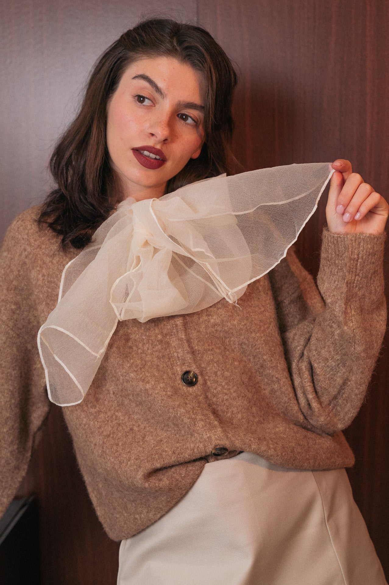 Cardigan Lucia Marrone con fiocco