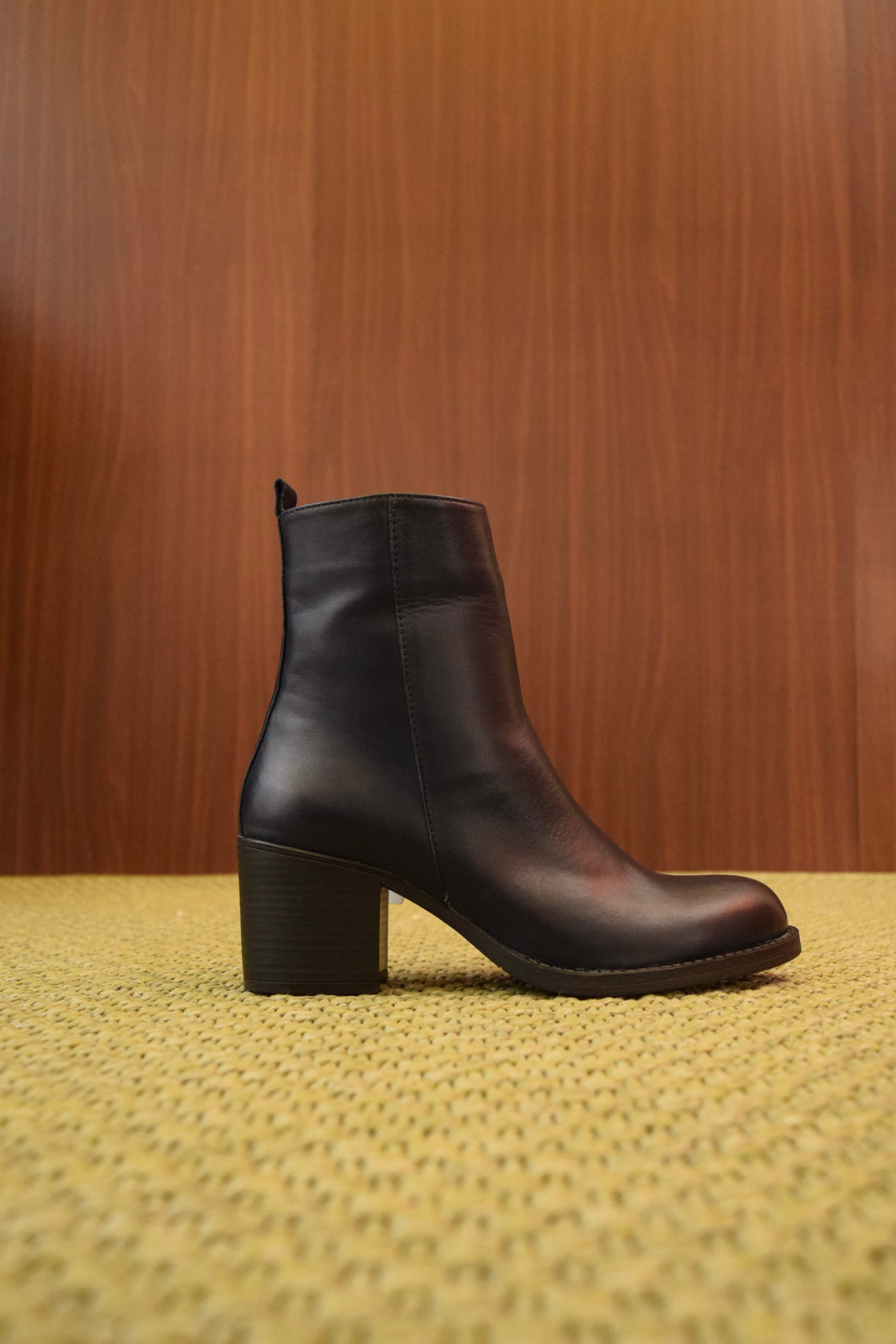 Stivaletti blu notte Donna in Vera Pelle | Tacco Basso Largo