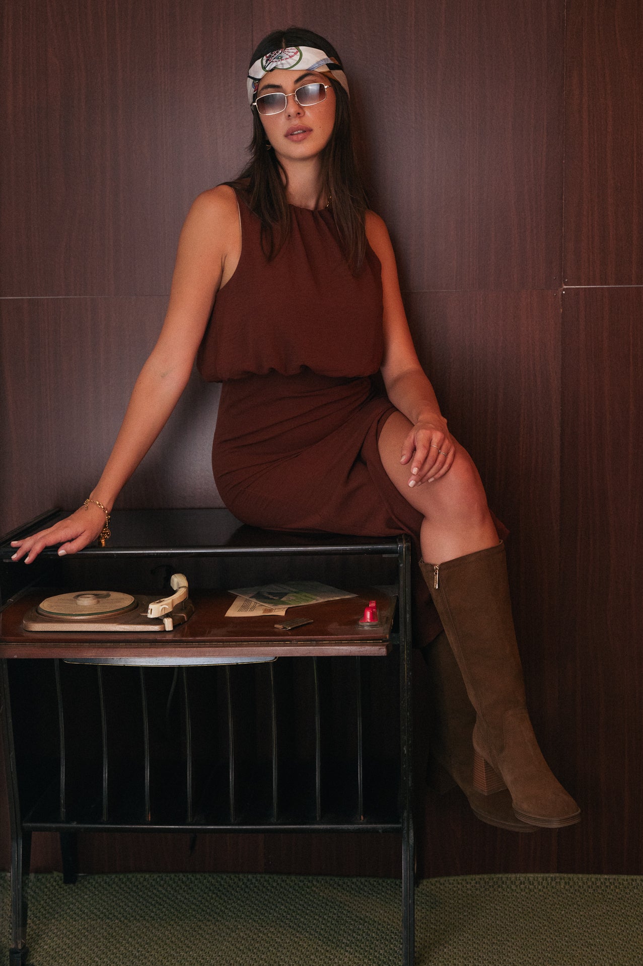 Abito Midi Aderente Caffè | Vestito Tubino con Spacco Laterale