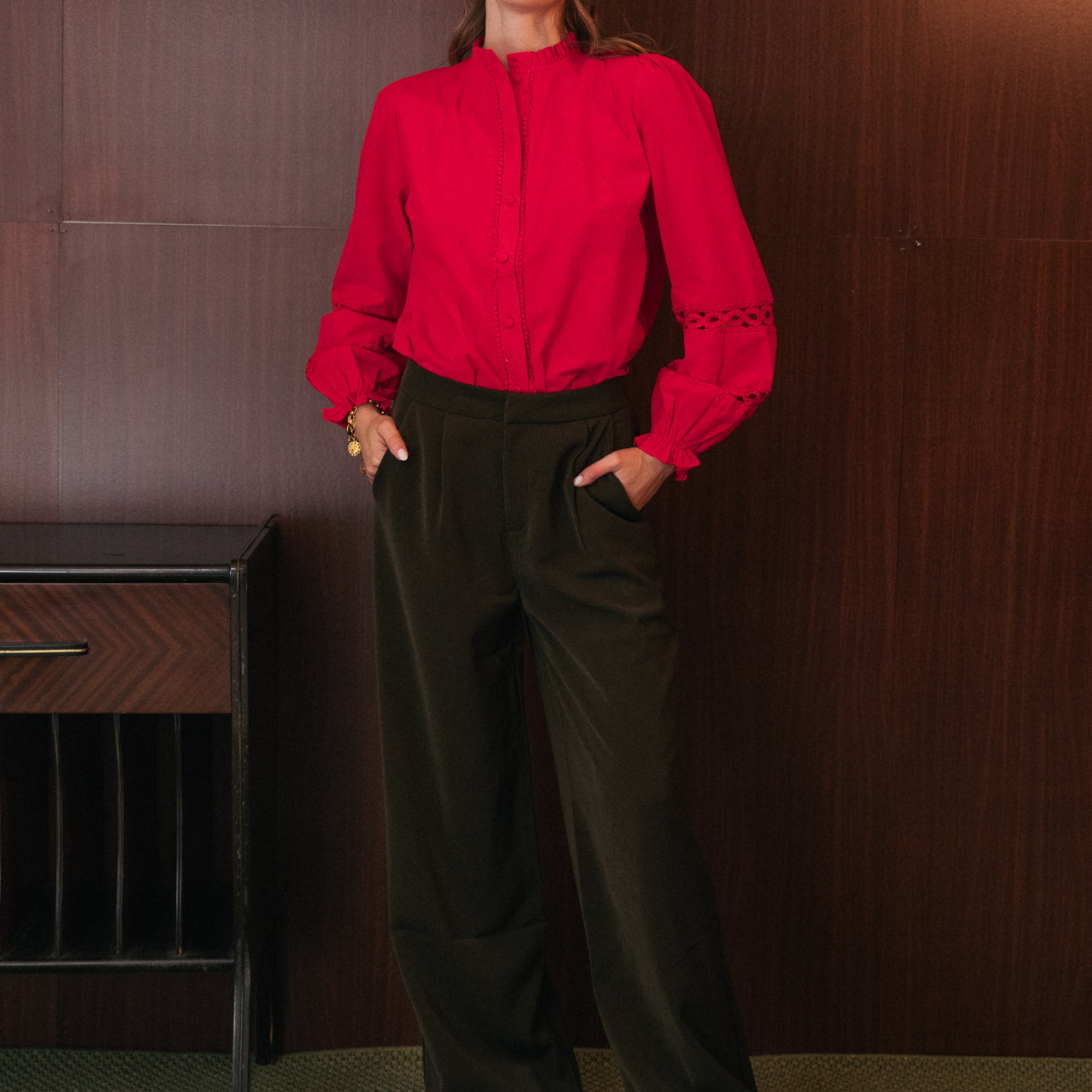 Pantaloni a Gamba Larga Verde Oliva | Pantaloni Eleganti a Pieghe