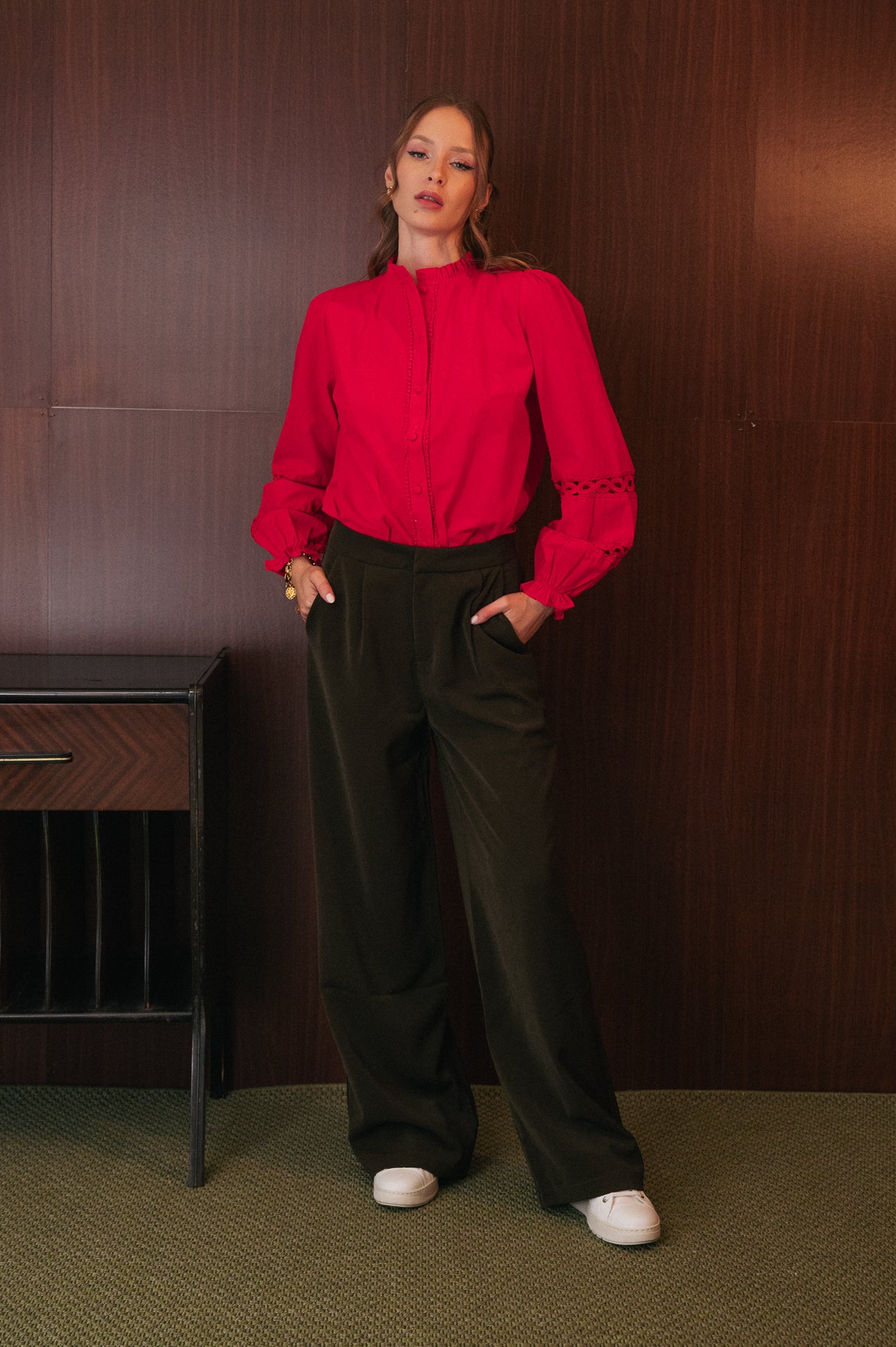 Pantaloni a Gamba Larga Verde Oliva | Pantaloni Eleganti a Pieghe