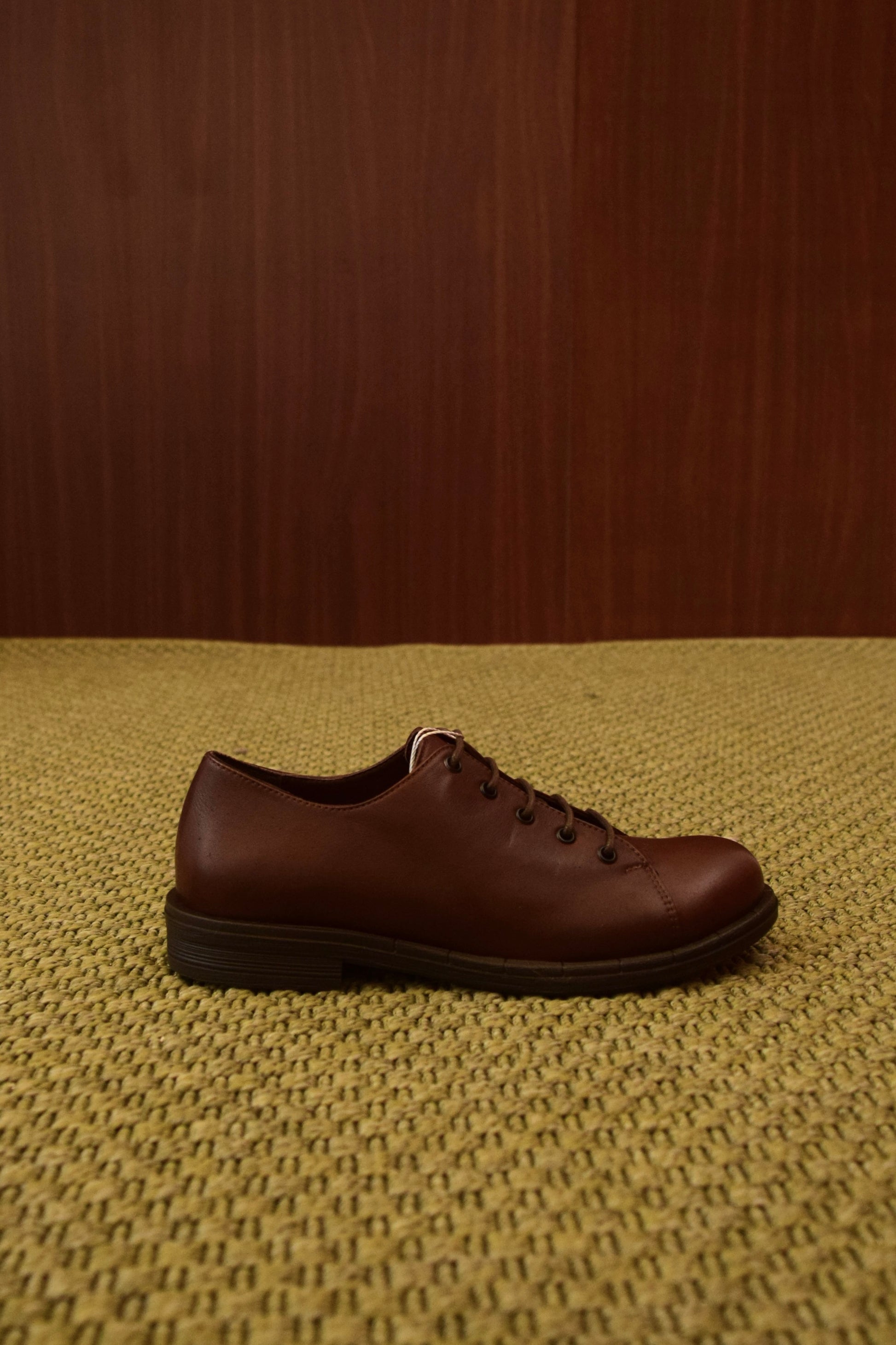 Scarpa derby stringata marrone