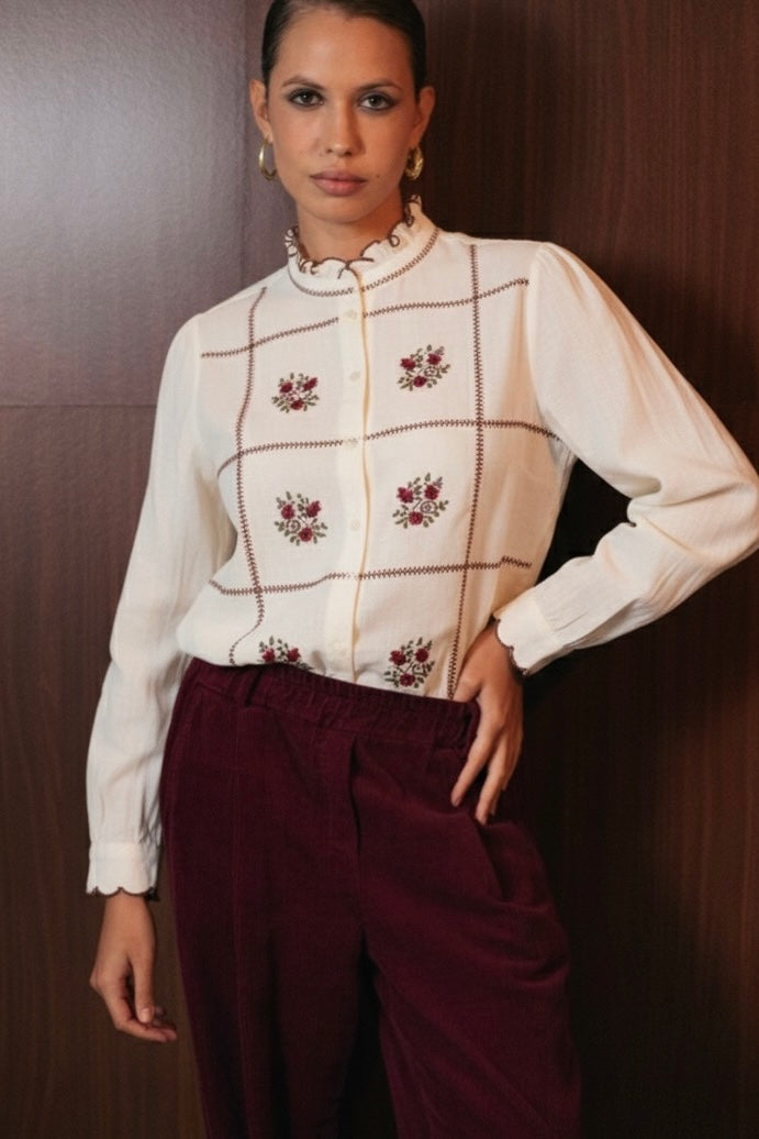 Camicia Donna Ricamata 100% Cotone | Dettaglio Colletto a Ricamo | Stile Romantico Elegante