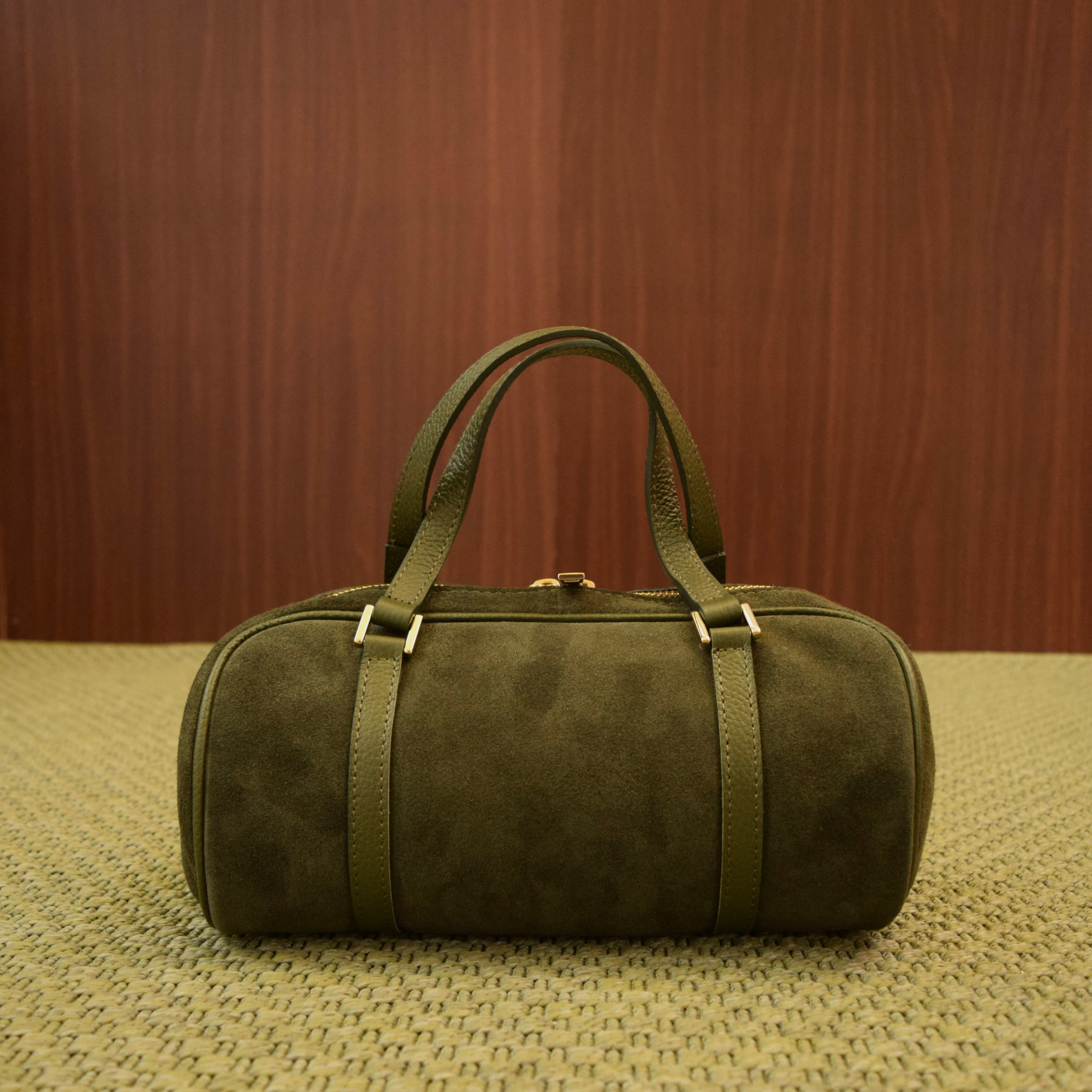 Borsa bauletto in vera pelle color oliva