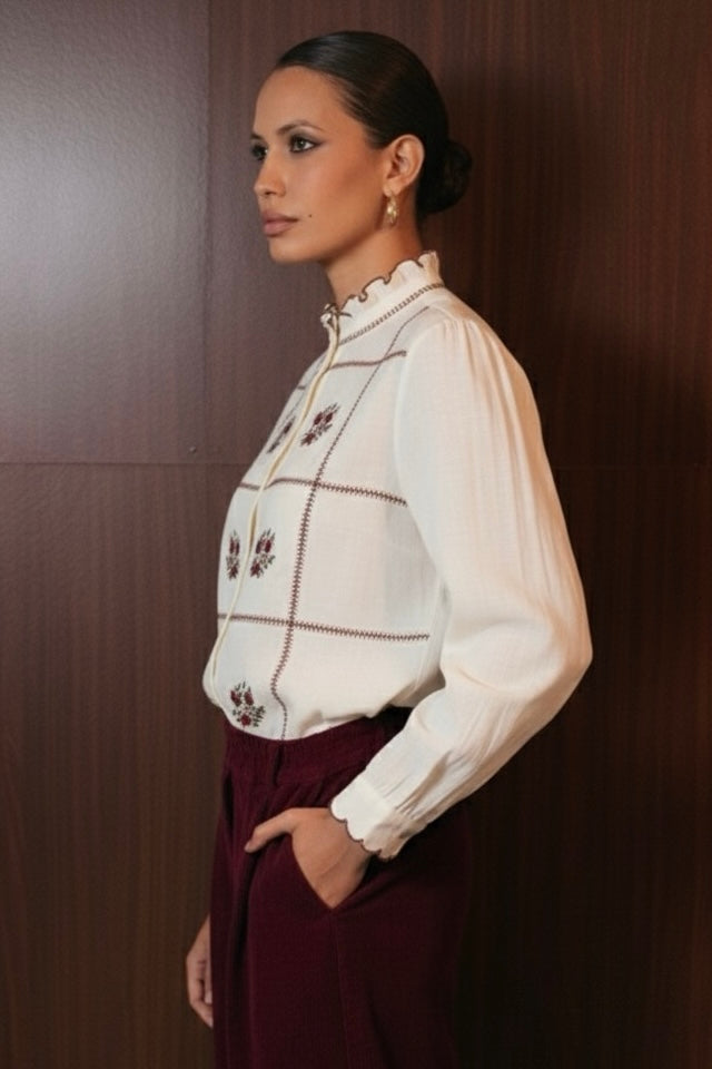 Camicia Donna Ricamata 100% Cotone | Dettaglio Colletto a Ricamo | Stile Romantico Elegante