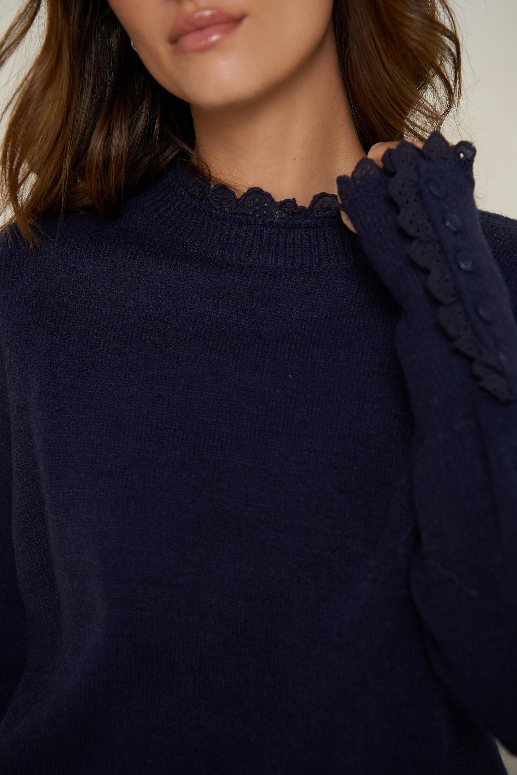 Maglia Donna blu Modello Camille | Collo e Polsi in Pizzo | Misto Lana Morbido