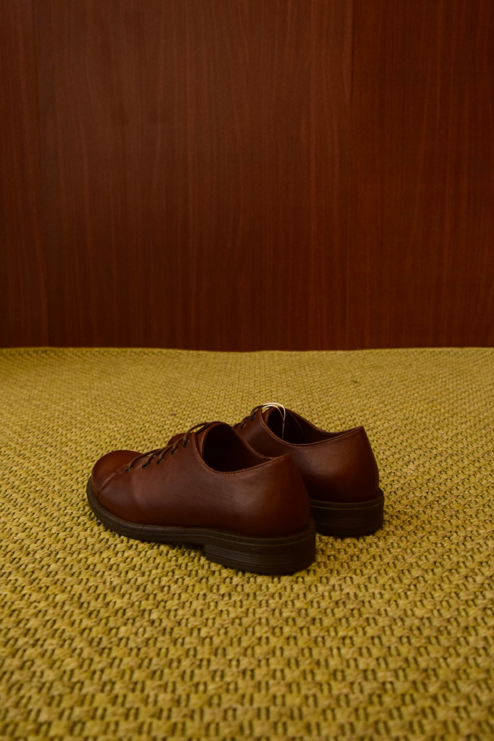 Scarpa derby stringata marrone