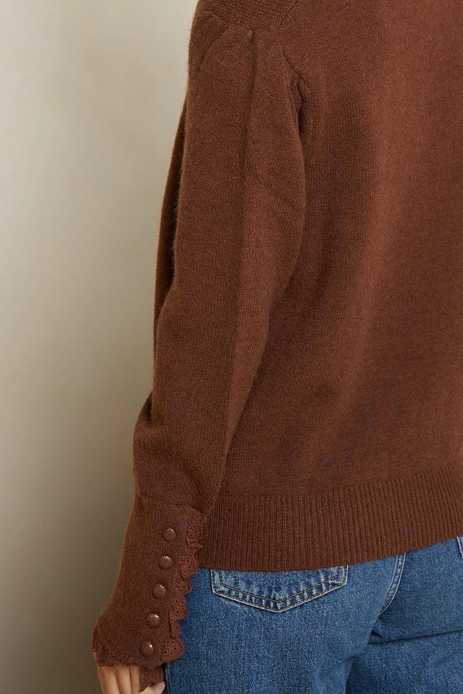 Maglia Donna marrone Modello Camille | Collo e Polsi in Pizzo | Misto Lana Morbido