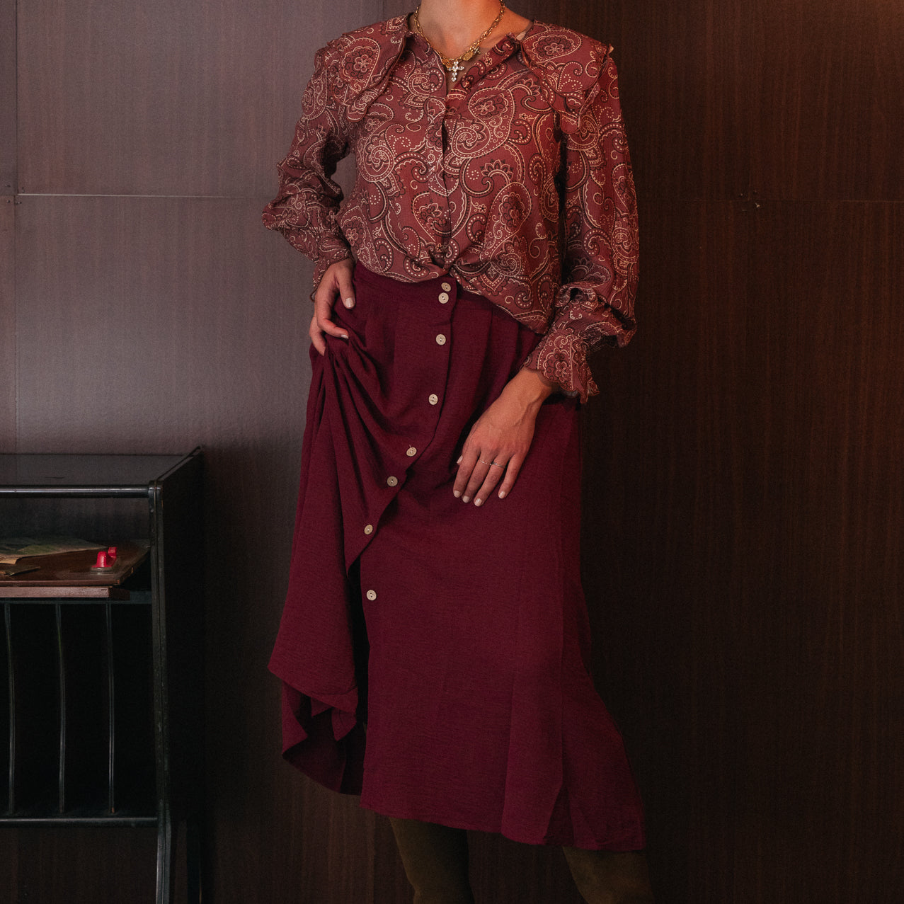 Gonna Midi Bordeaux con Bottoni verticali