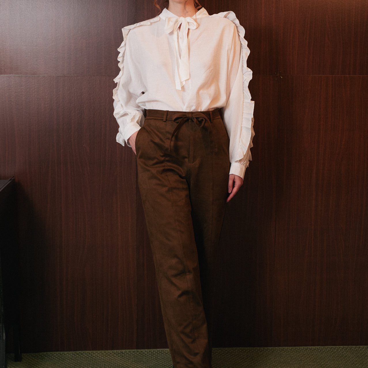 Pantaloni palazzo Donna Finta Suede Marrone | Vita Alta con Cintura |