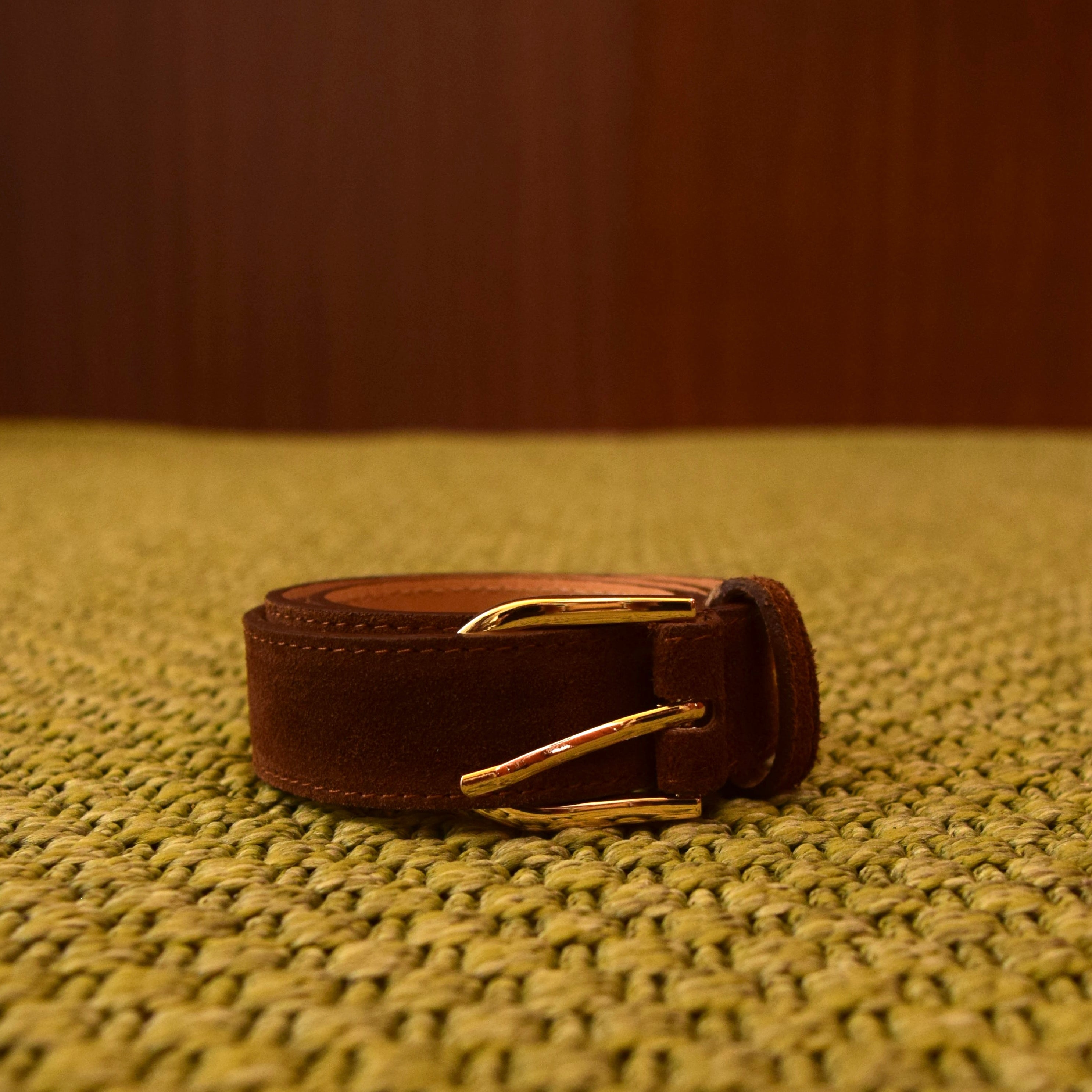 Cintura marrone in camoscio