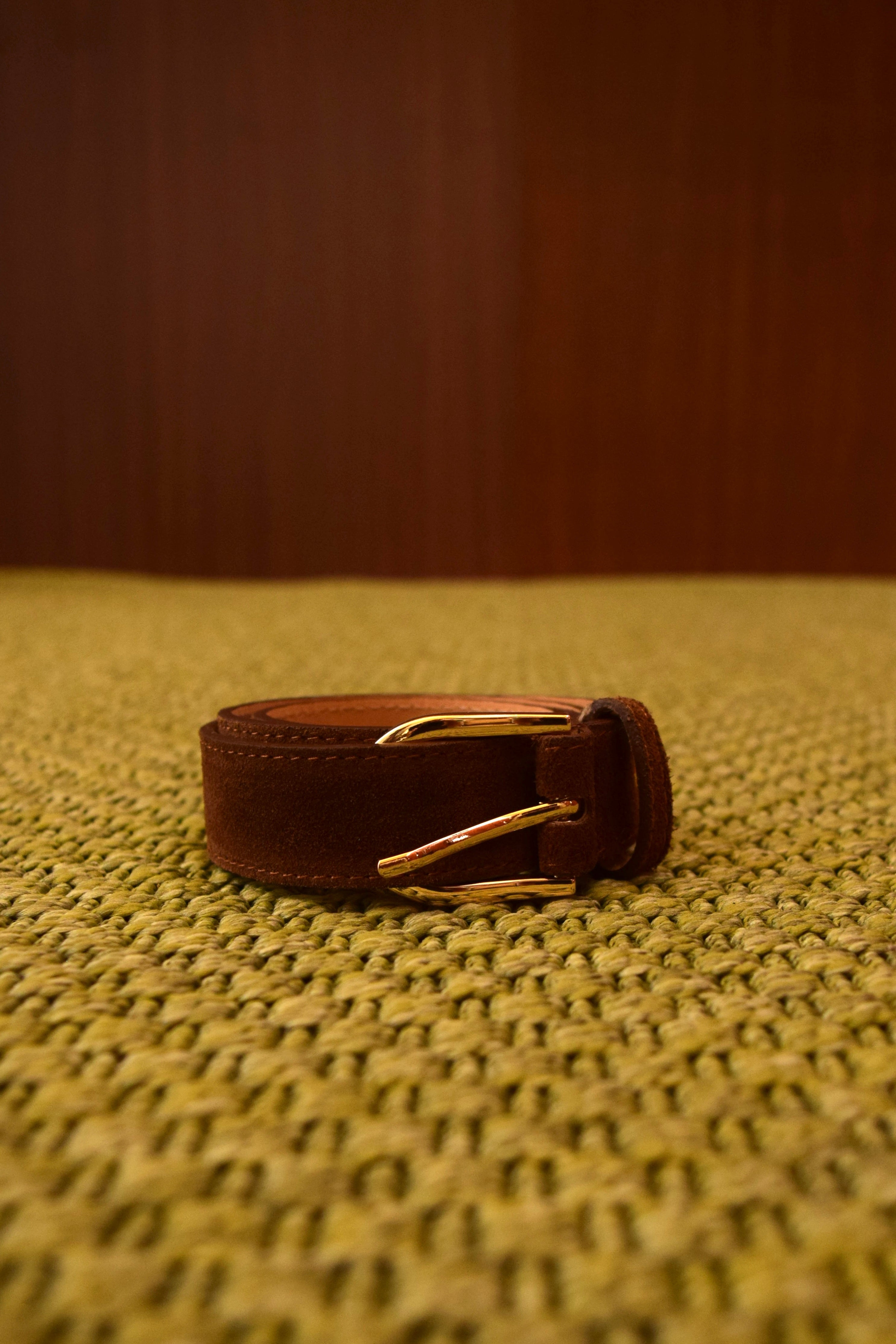 Cintura marrone in camoscio