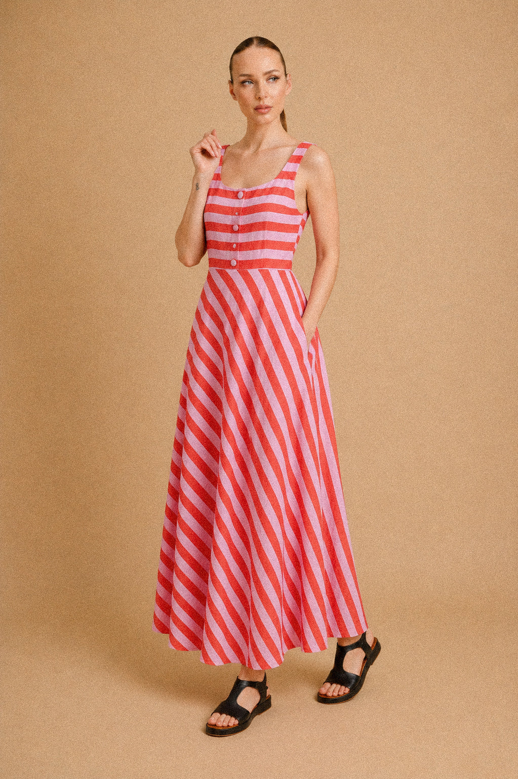 Abito Lungo Donna a Righe Rosa e Corallo – Vestito Estivo con Bottoni e Tasche