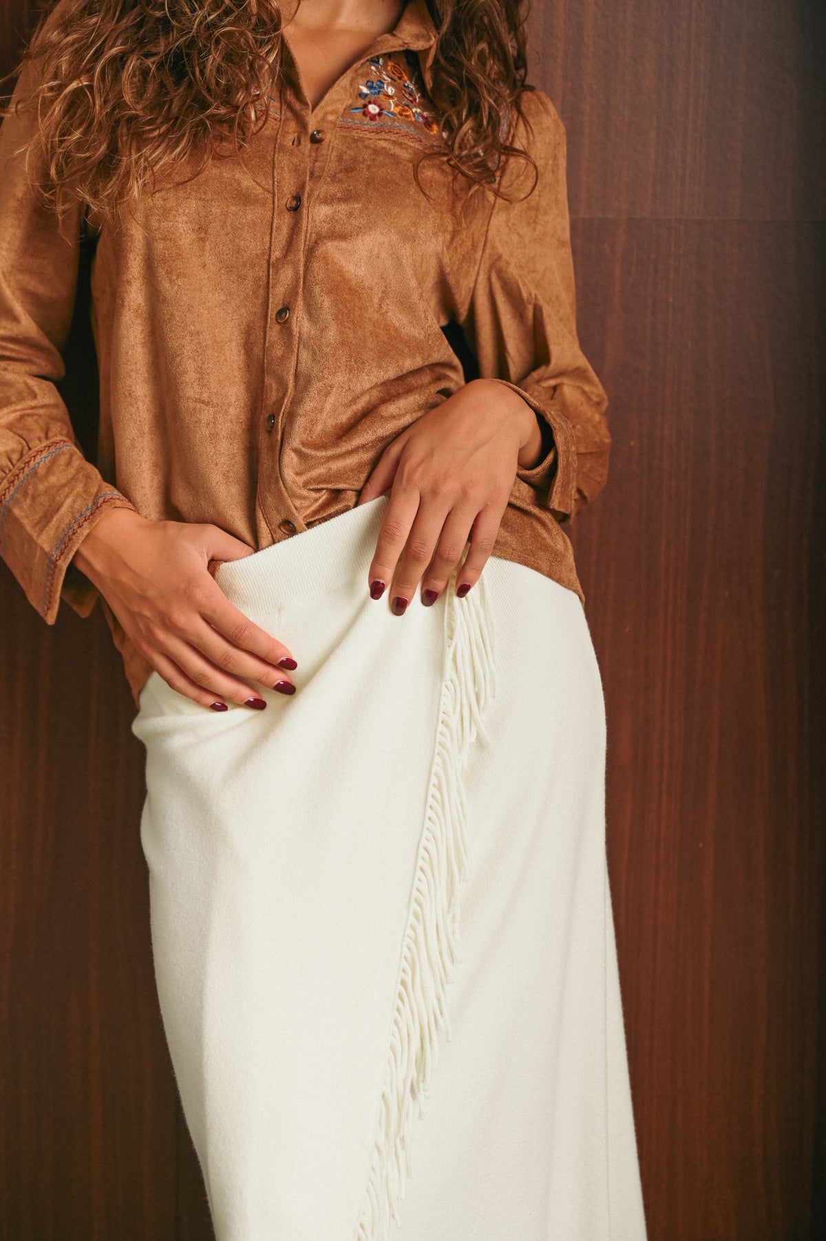 Gonna lunga donna color panna con frange
