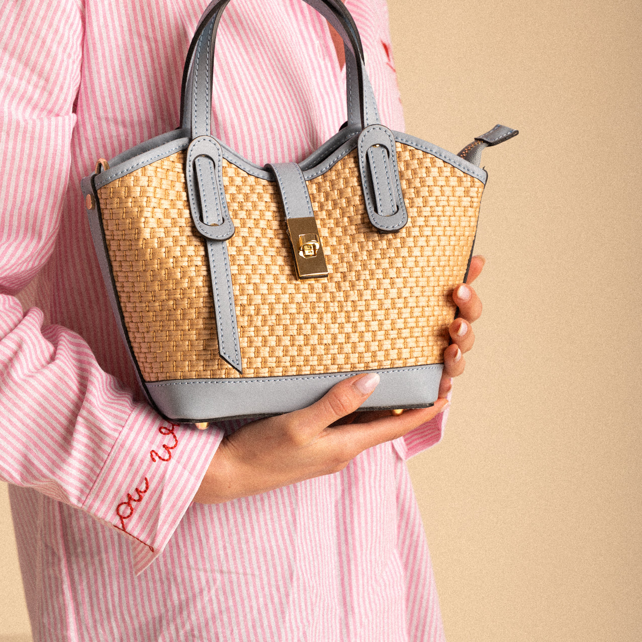 Borsa Mercer Mini – Pelle e Rafia con Chiusura Gancio