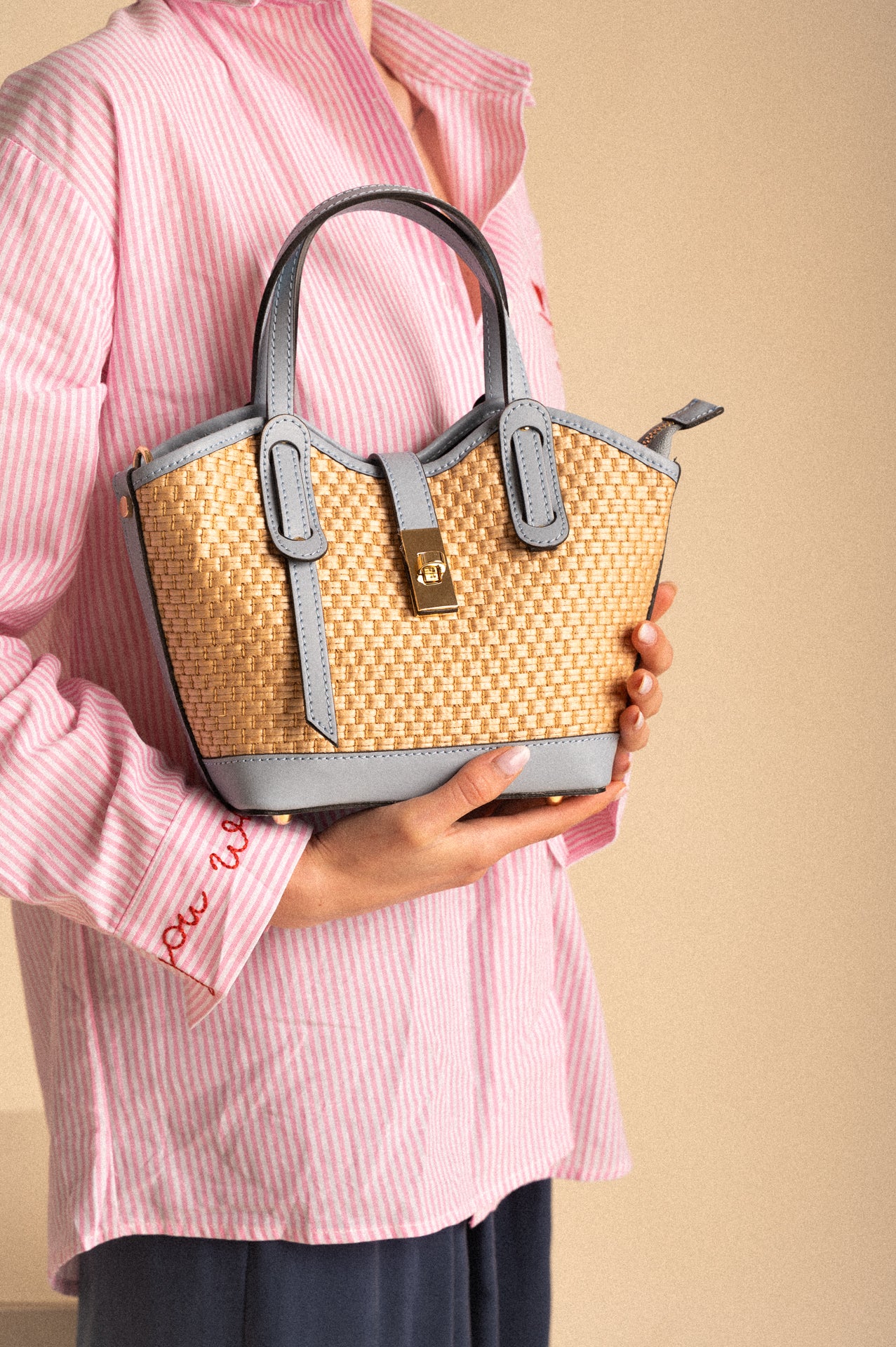 Borsa Mercer Mini – Pelle e Rafia con Chiusura Gancio