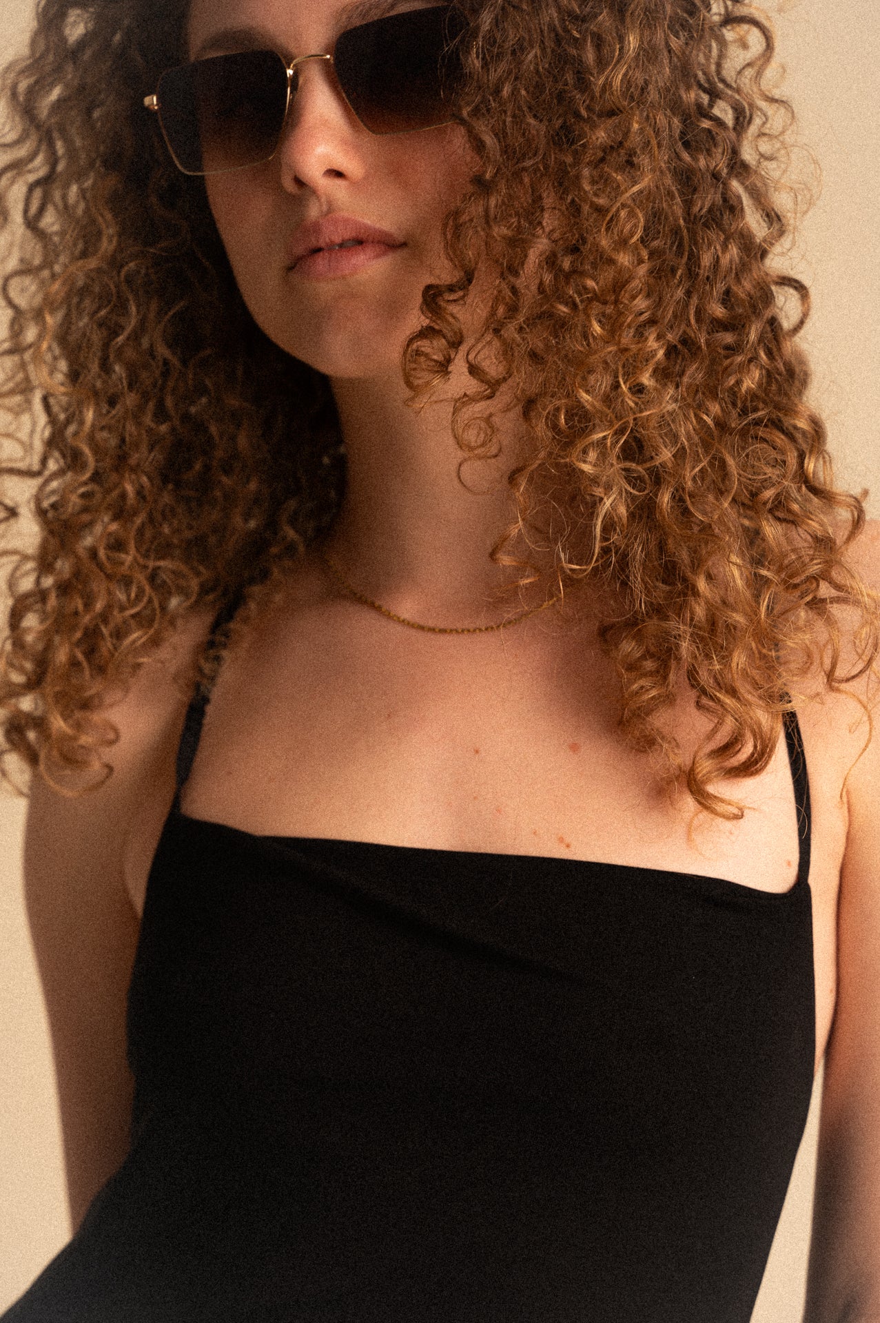 Abito Lungo Donna in Tencel nero con Schiena Incrociata