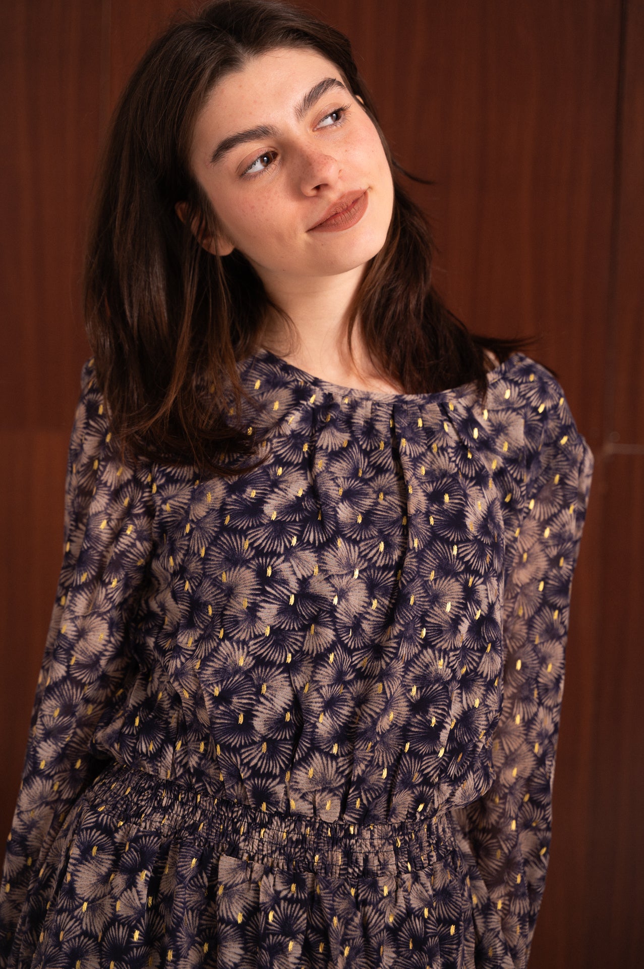 Abito corto blu notte a fantasia fiori