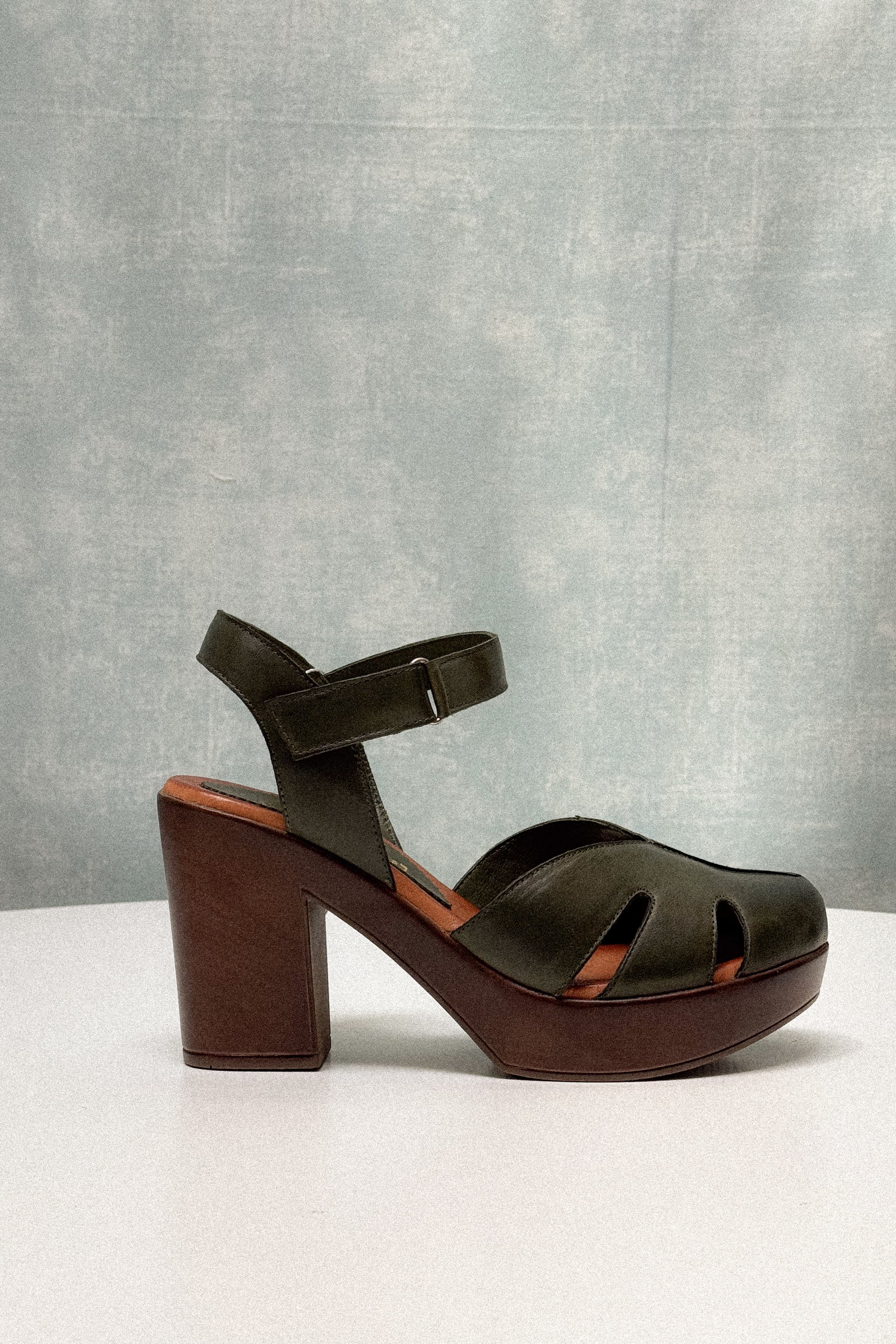 Sandalo Miriam Kaki in pelle