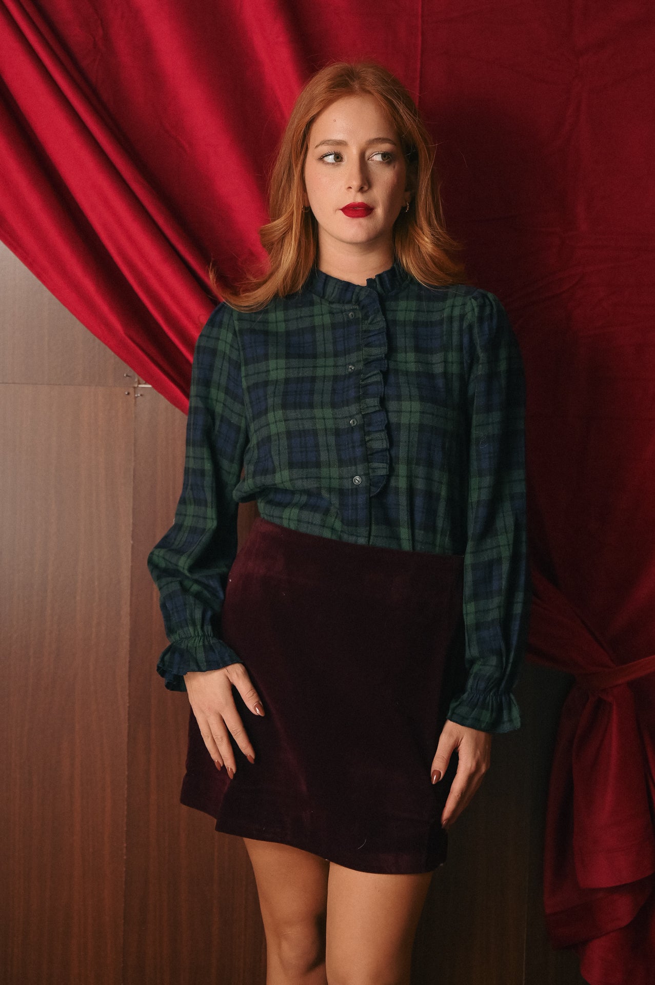 Camicia Donna Tartan Collo Alto con Volant | Blusa Scozzese| Tendenza Preppy