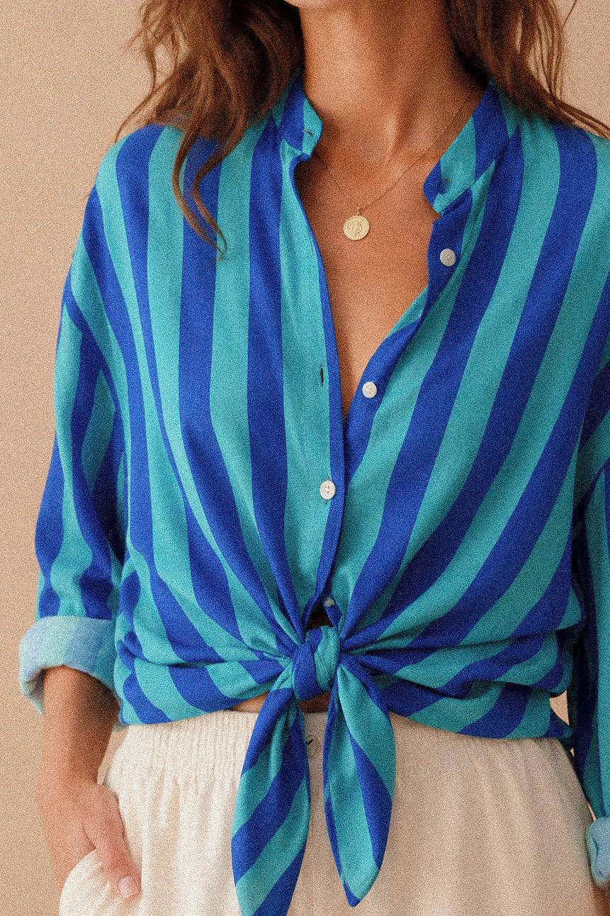 Camicia donna a righe blu e turchese con colletto coreano in cotone