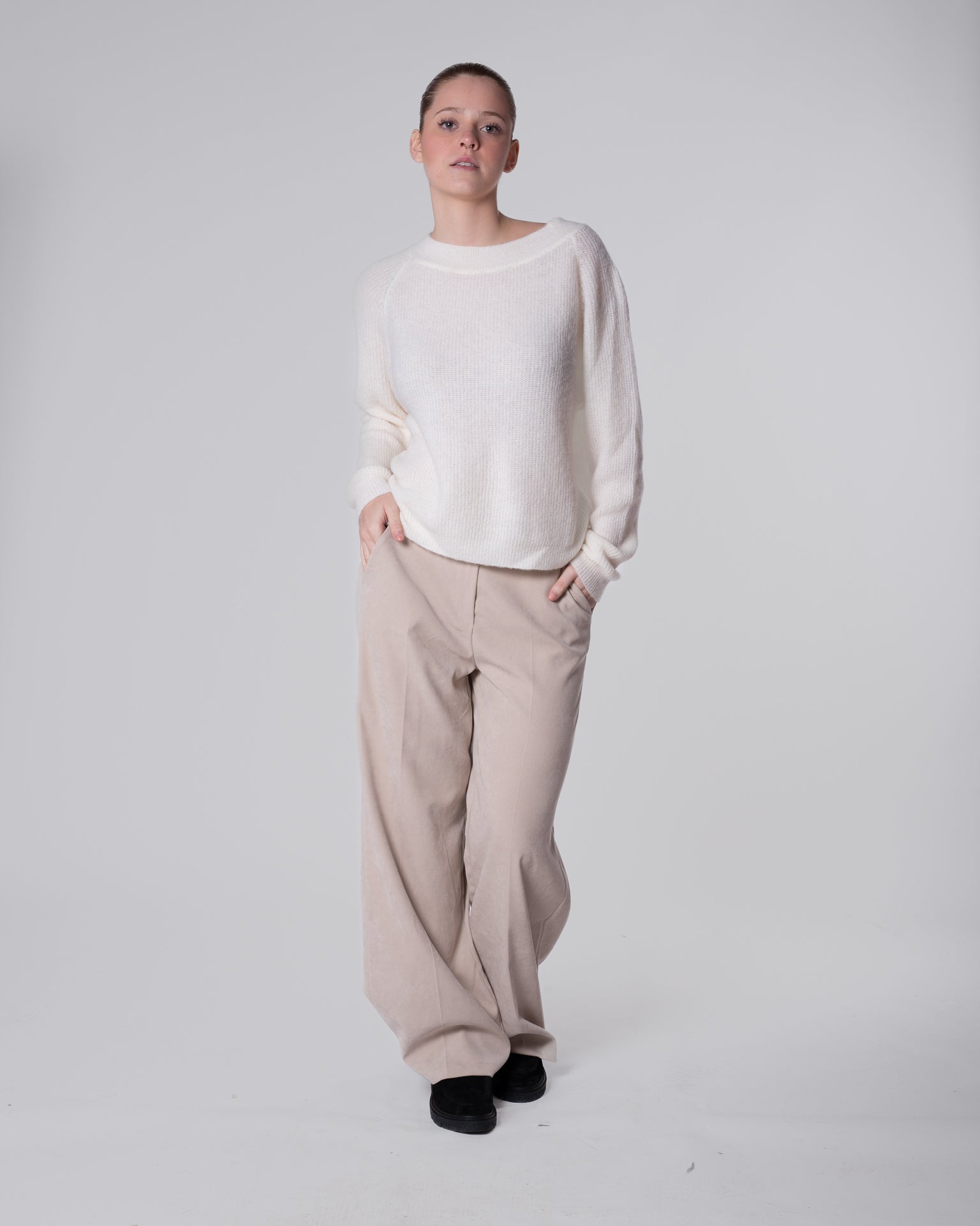 Pantalone crema in fustagno