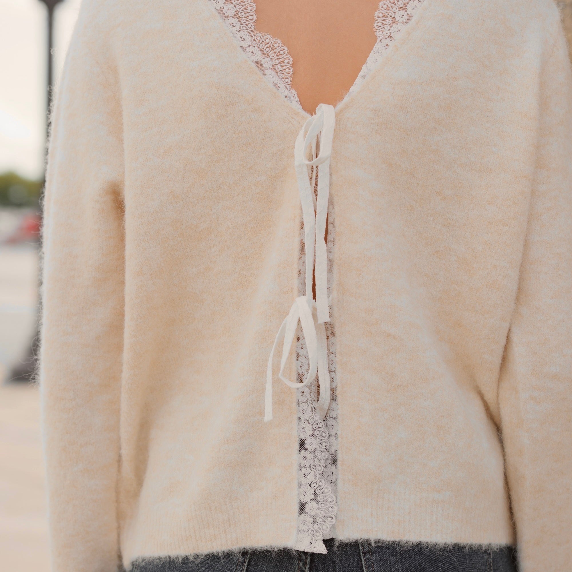 Maglia Reversibile Donna in Lana con Pizzo | Cardigan 2-in-1
