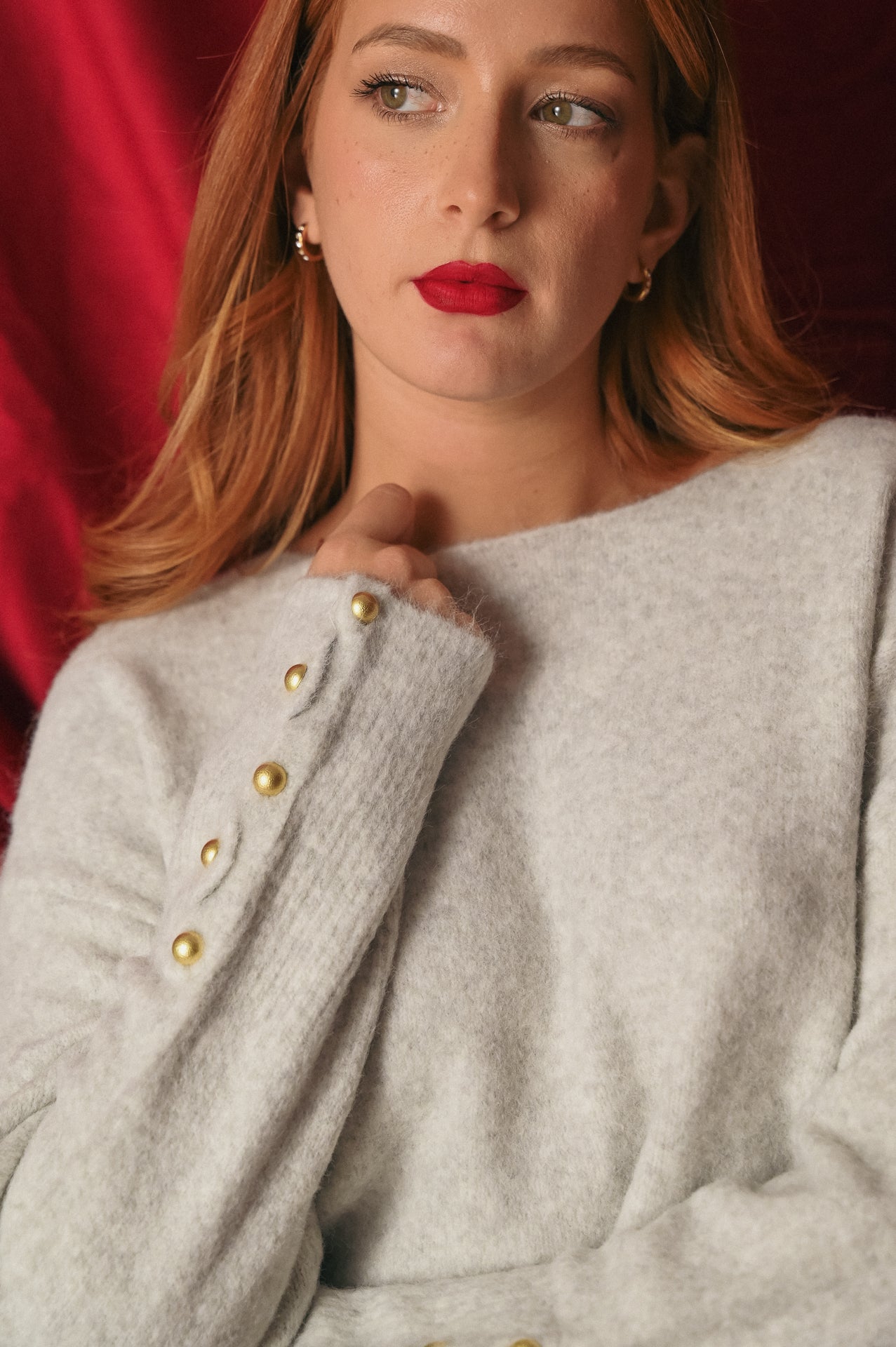 Maglione Grigio Mélange Bottoni Oro | Pullover Lana Blend Scollo Barca