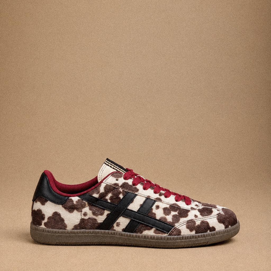 Sneakers Donna Animalier Effetto Cavallino con Dettagli Bordeaux e Suola in Gomma