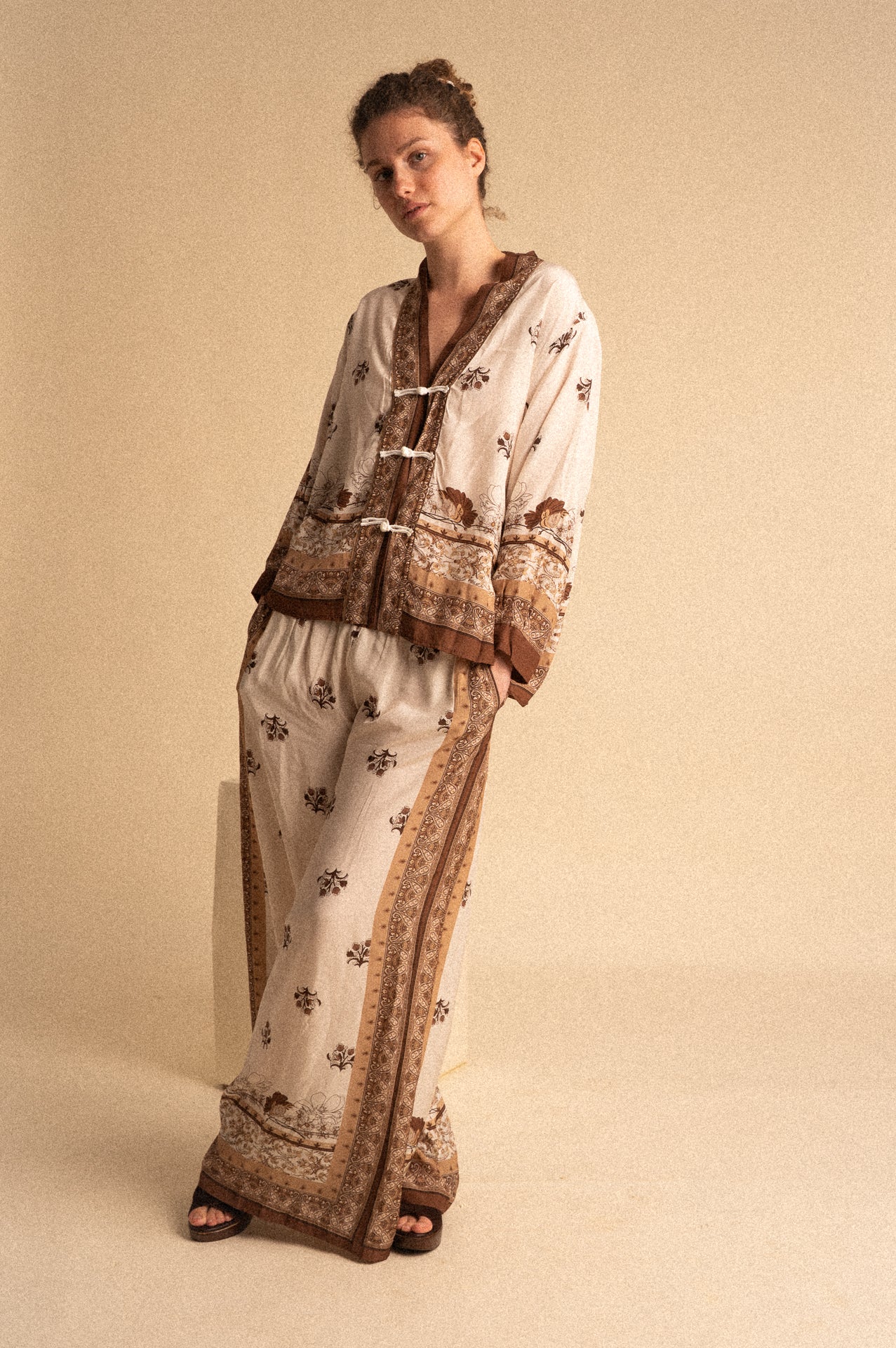 Pantalone Palazzo Donna Fantasia Paisley in Viscosa con Elastico in Vita e Tasche