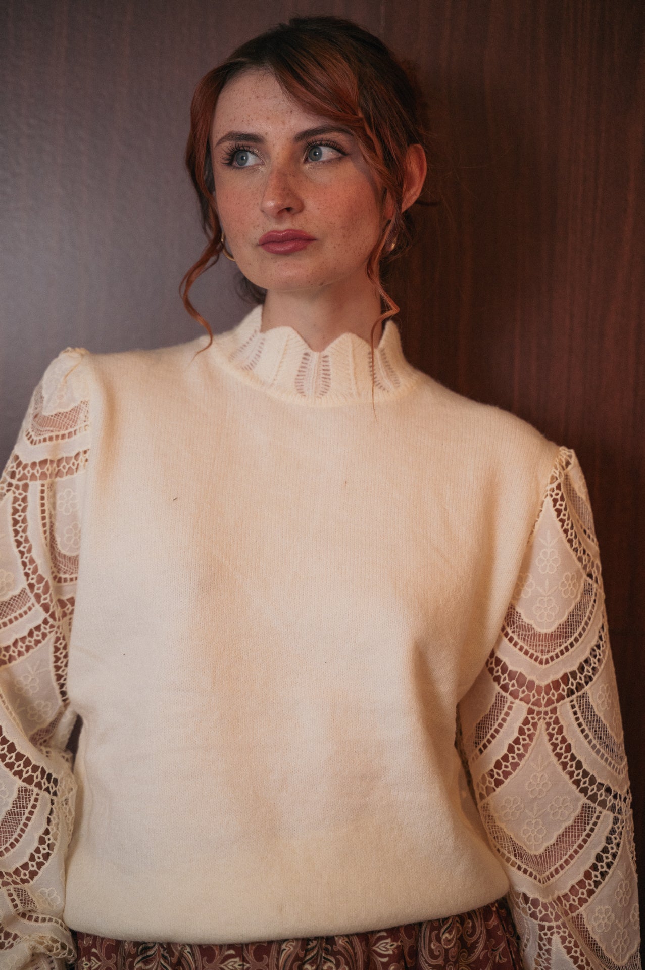 Maglione Donna Collo Alto Smerlato | Maniche in Pizzo Macramè