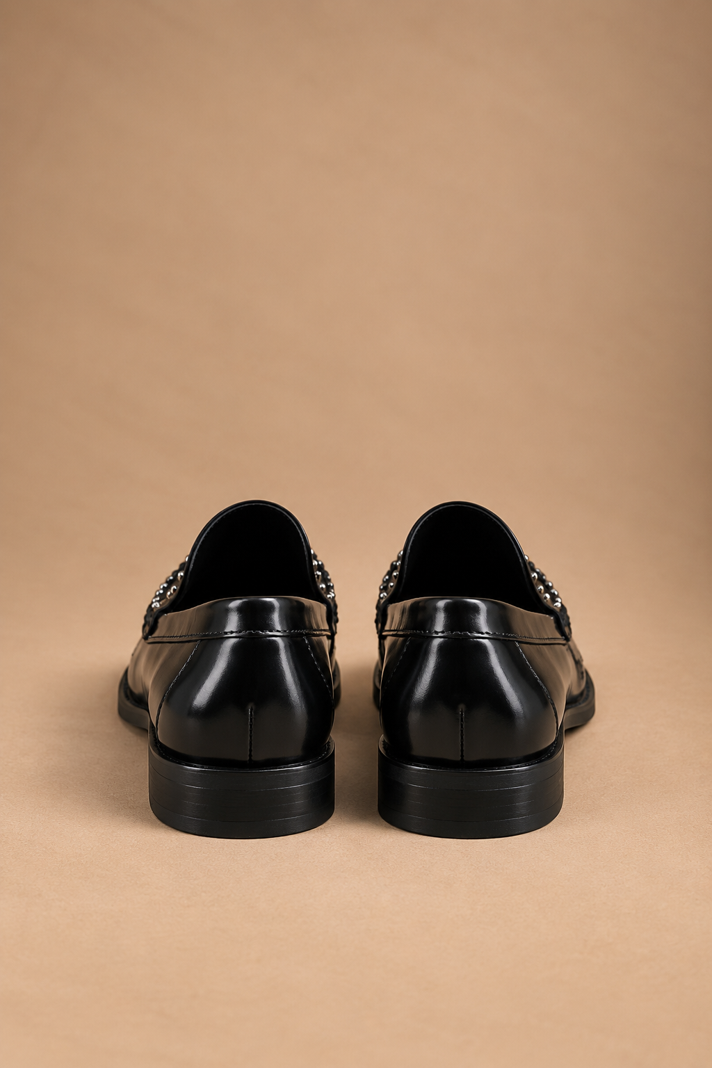 Mocassino Donna Nero con Borchie in Ecopelle