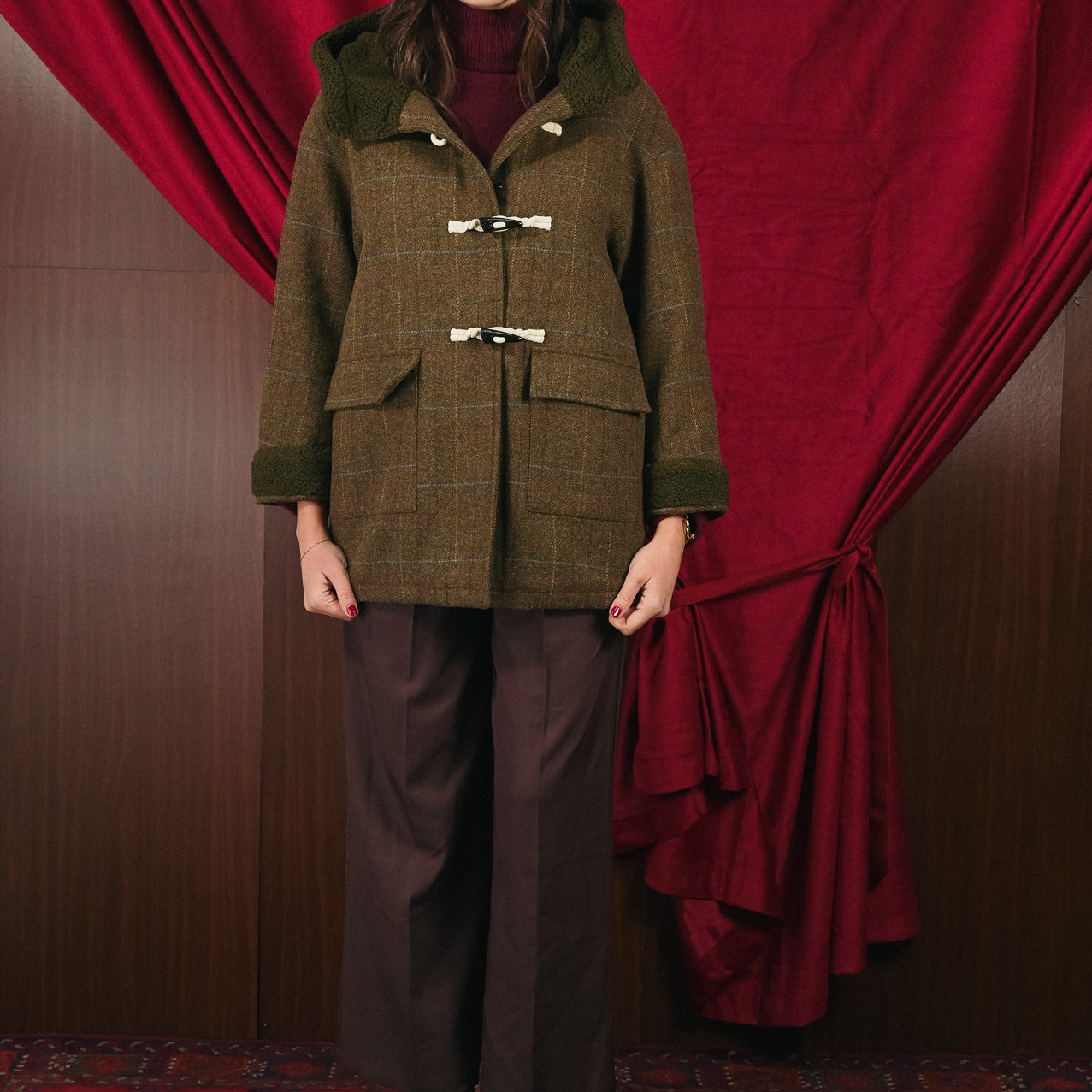 Giaccone Donna Fantasia con Alamari e Cappuccio Pelliccia | Giacca Handmade