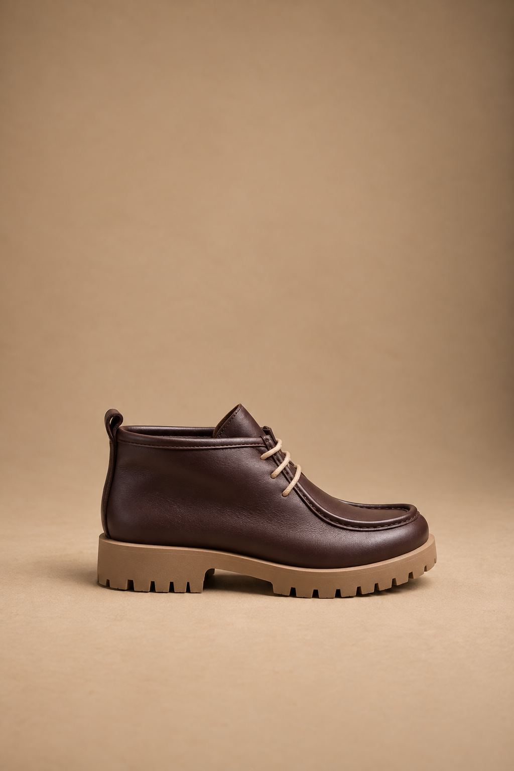 Stivaletto Chukka Donna in Pelle Marrone con Lacci e Suola in Gomma