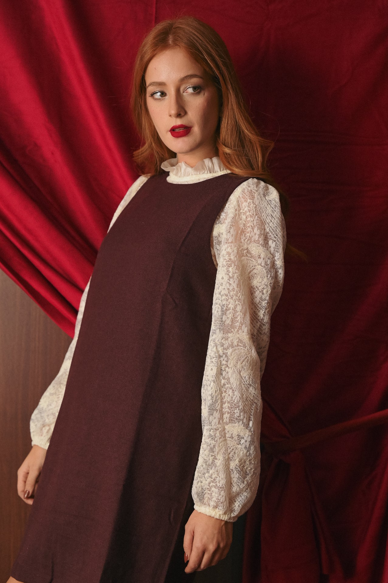 Mini Abito Bordeaux Smanicato a trapezio | Vestito Donna