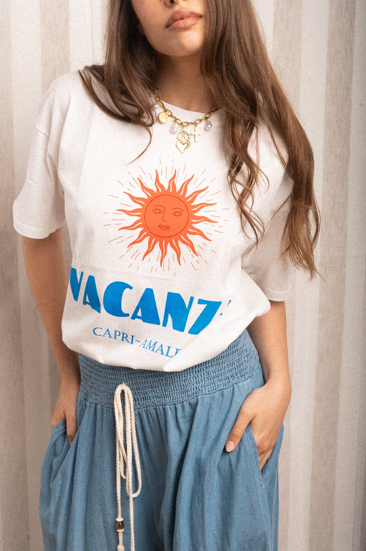T-shirt bianca scritta vacanza