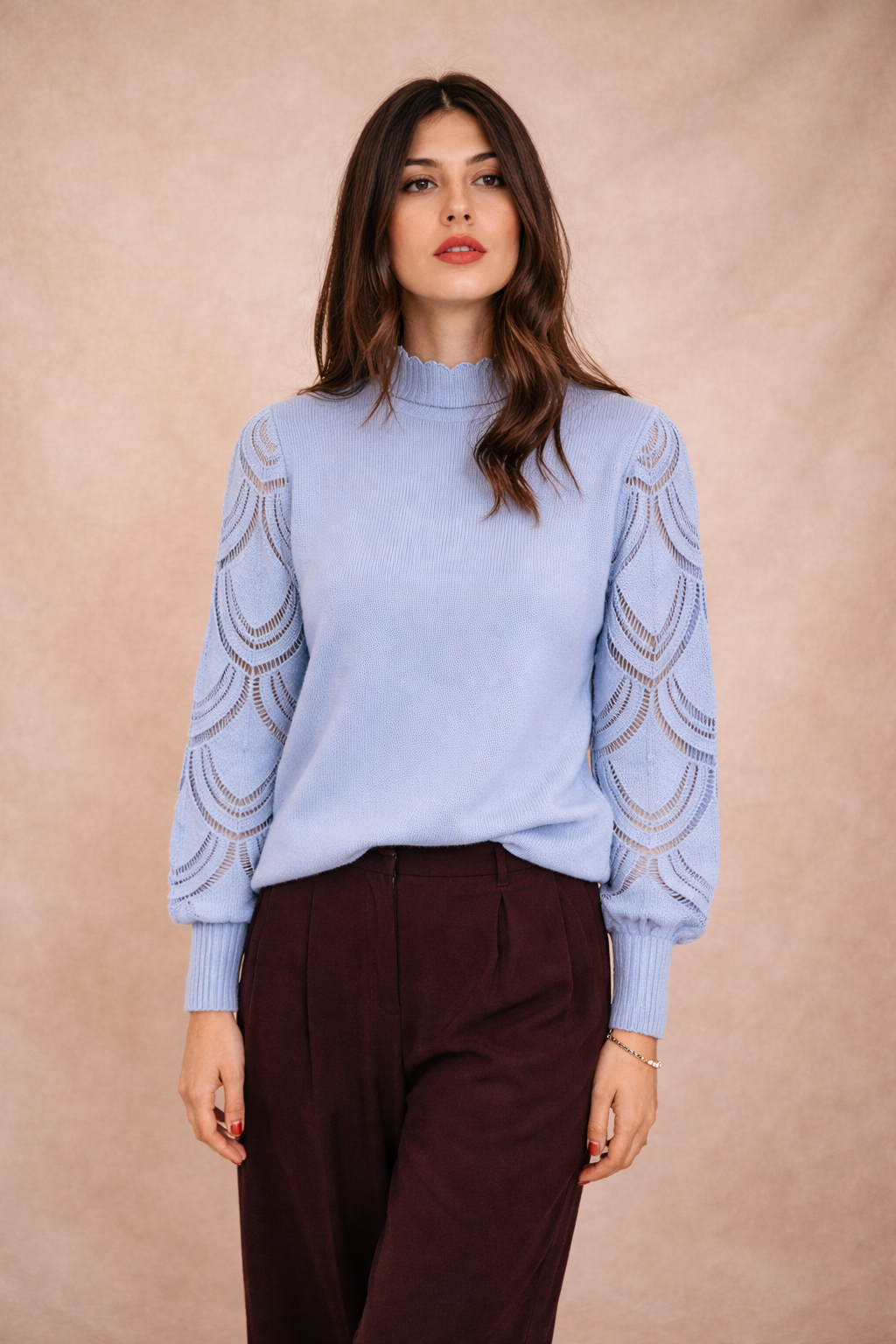 Maglione Donna azzurro Collo Alto Smerlato | Maniche in Pizzo