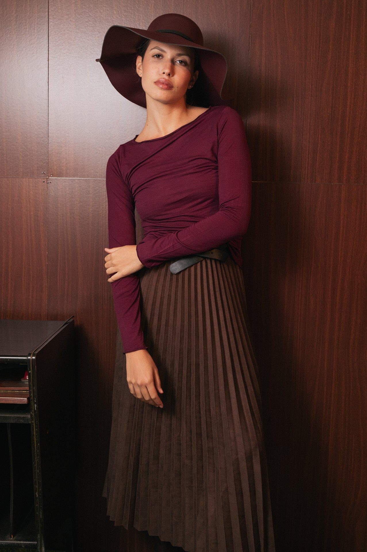 Top Aderente a Maniche Lunghe Bordeaux - Collo a Barca Arricciato