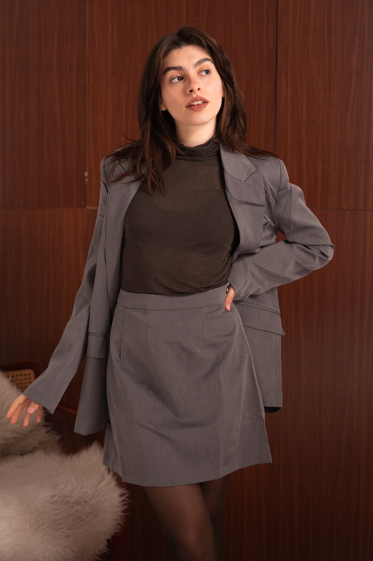 Blazer grigio donna dal taglio sartoriale