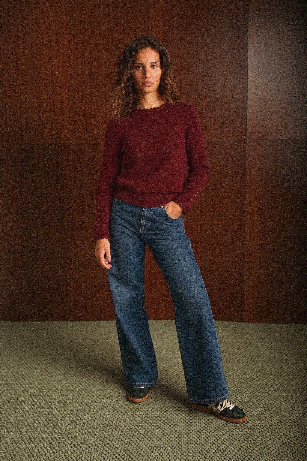 Maglione Cristine donna bordeaux in maglia con colletto e polsini in pizzo