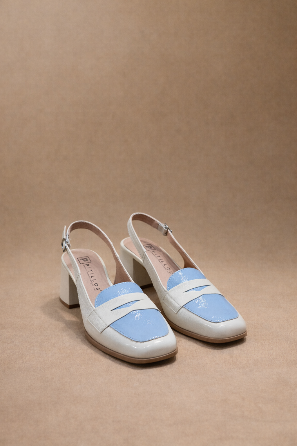 Scarpa Azzurra slingback mocassino bicolore in pelle con tacco 6 cm
