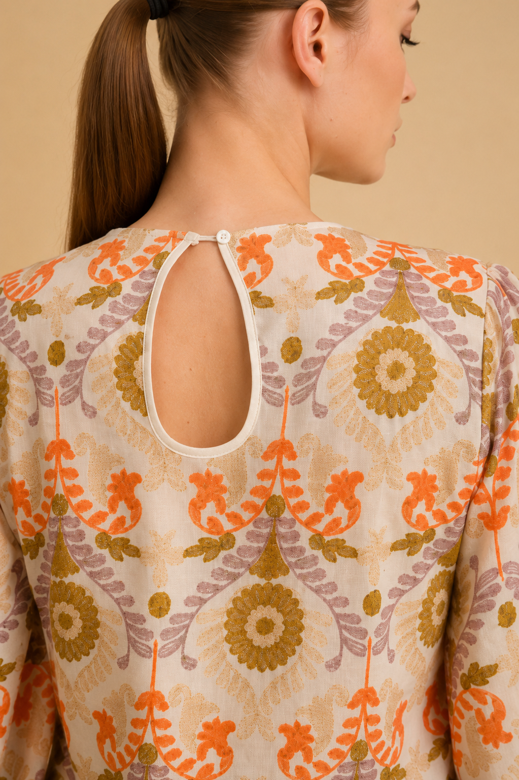 Blusa Fiori d’Ambra Ricamata in 100% Cotone