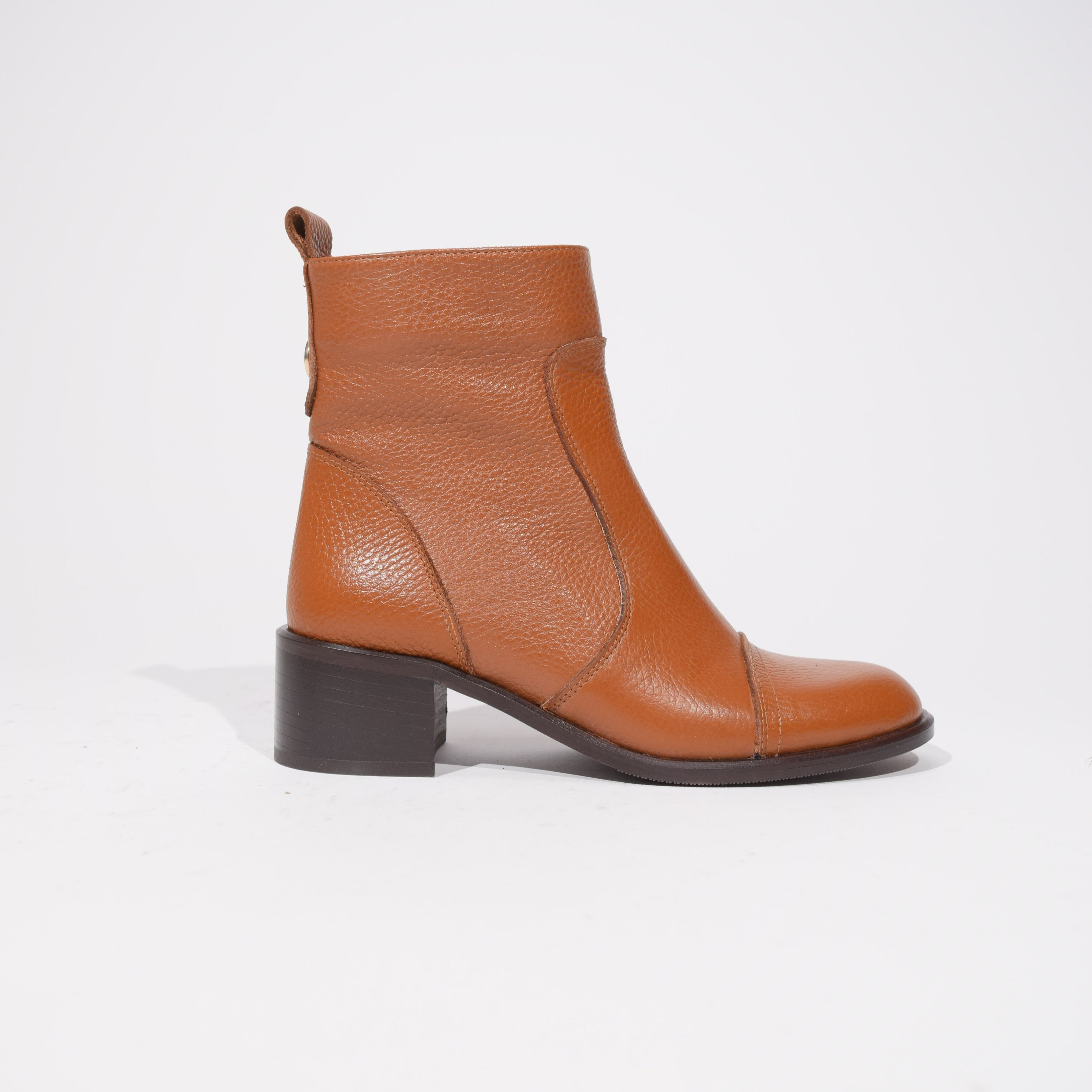 Tobacco leather ankle boot