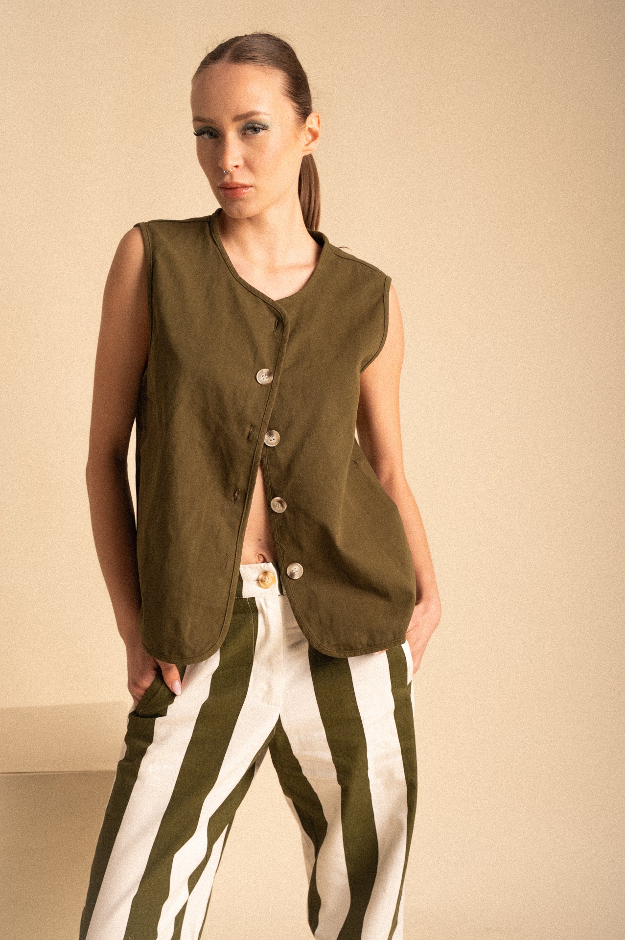Gilet Utility Kaki in Cotone