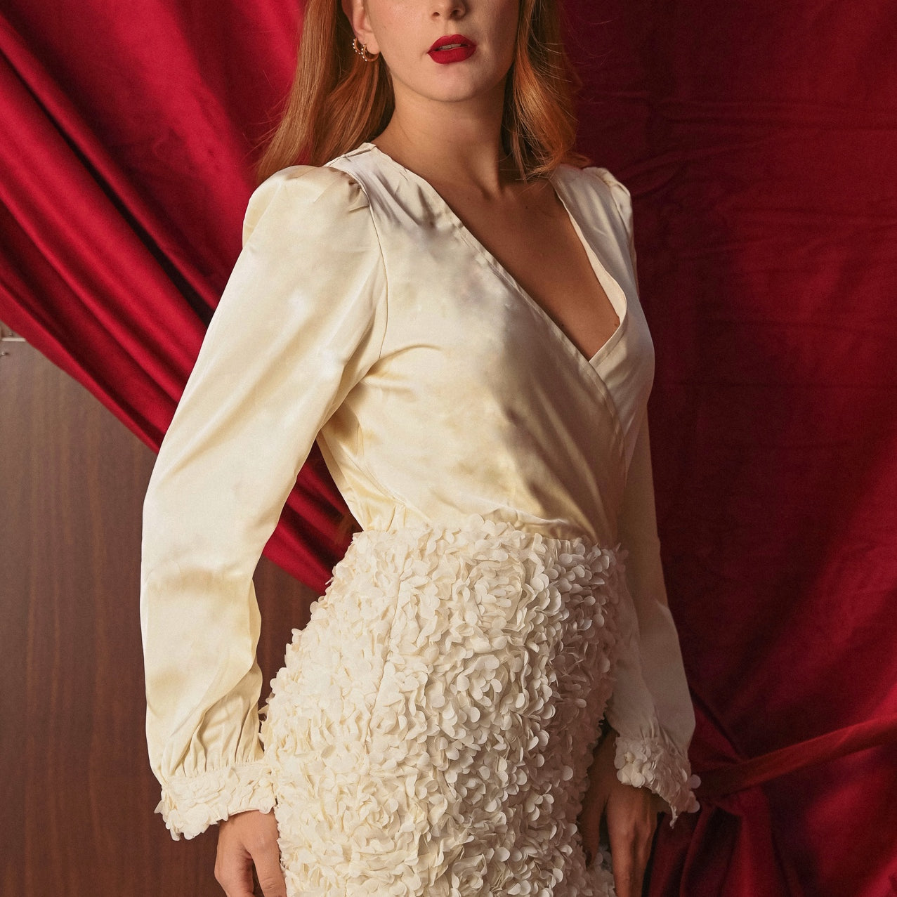 Mini Abito Donna Gonna a Fiori | Vestito Panna Scollo V | Fantasia Floreale Romantica