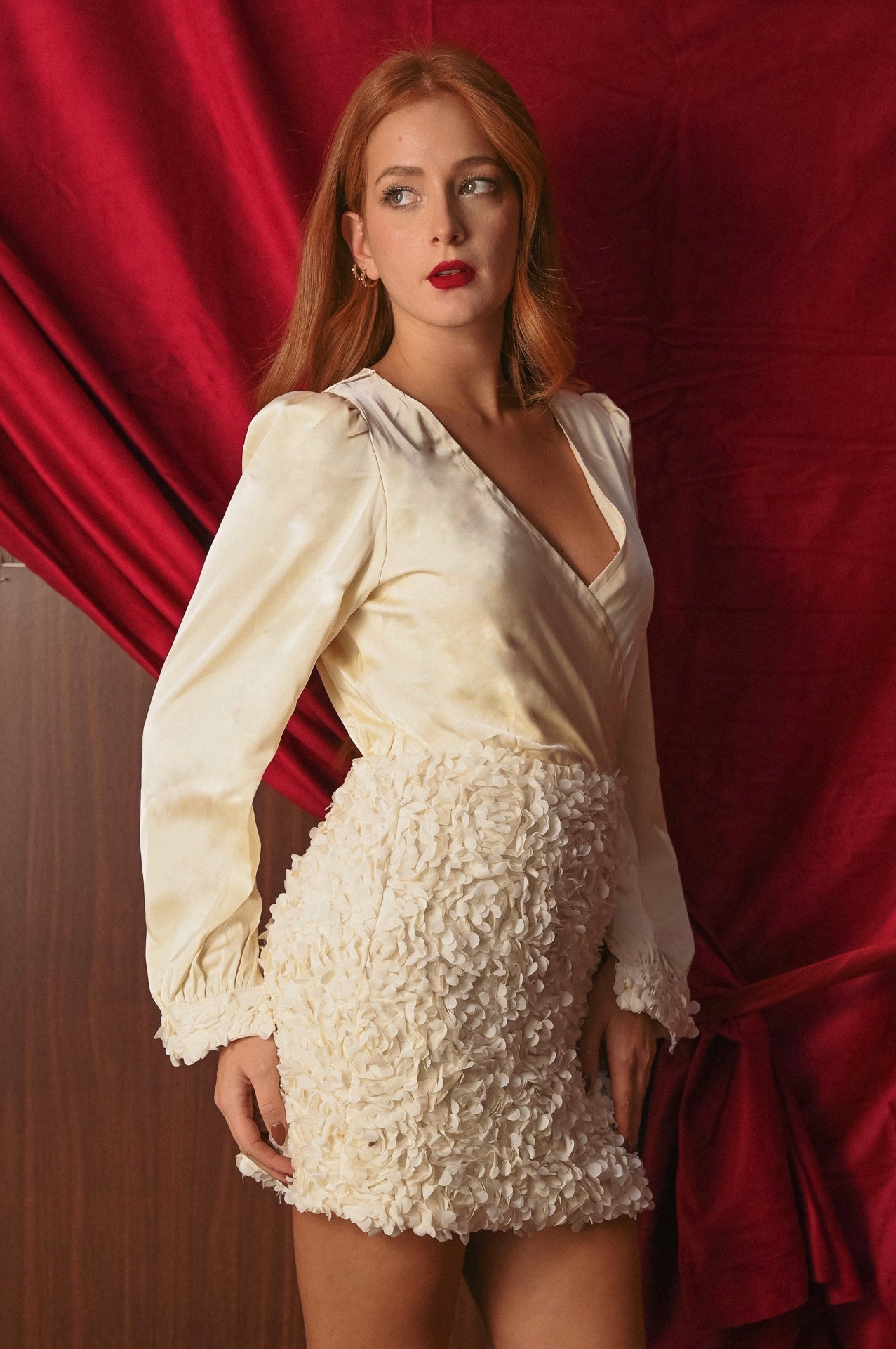 Mini Abito Donna Gonna a Fiori | Vestito Panna Scollo V | Fantasia Floreale Romantica