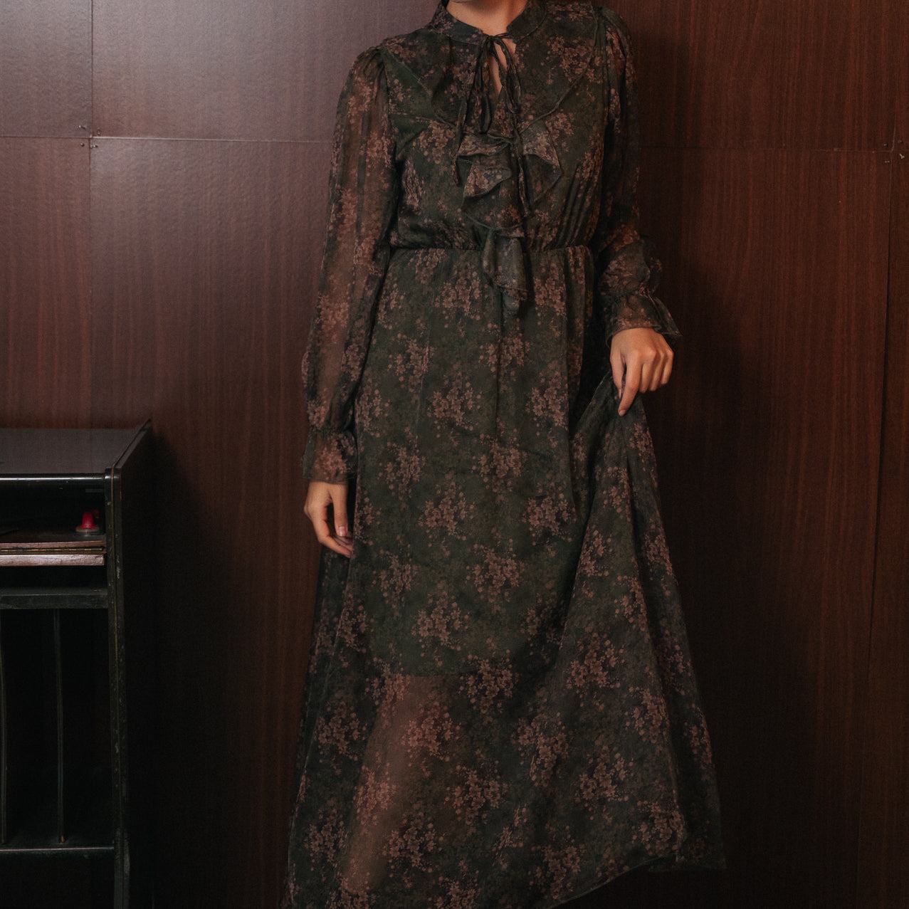 Abito Lungo Donna Floreale Trasparente | Volant e Fusciacca Verde Scuro | Elegante