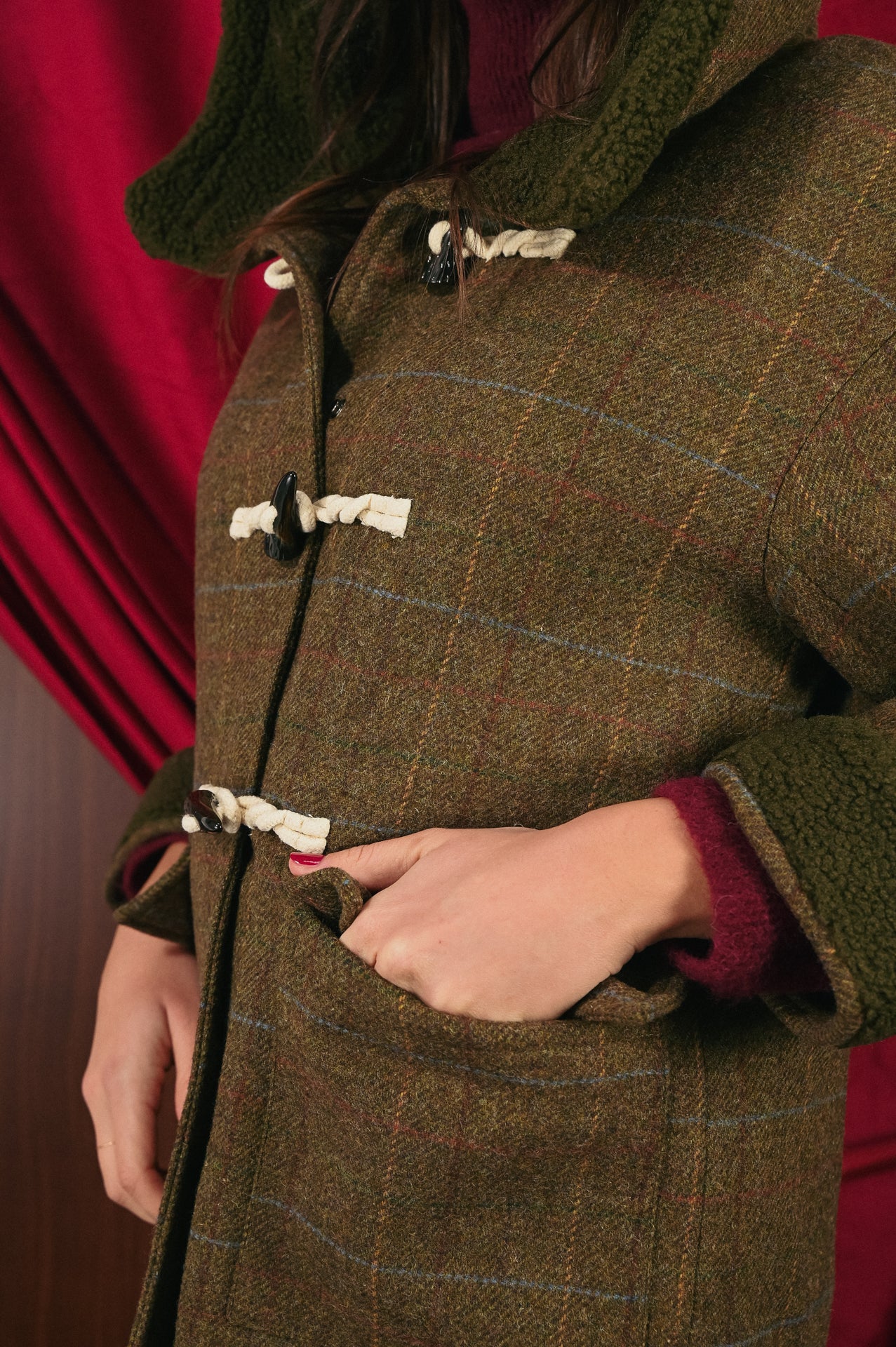 Giaccone Donna Fantasia con Alamari e Cappuccio Pelliccia | Giacca Handmade